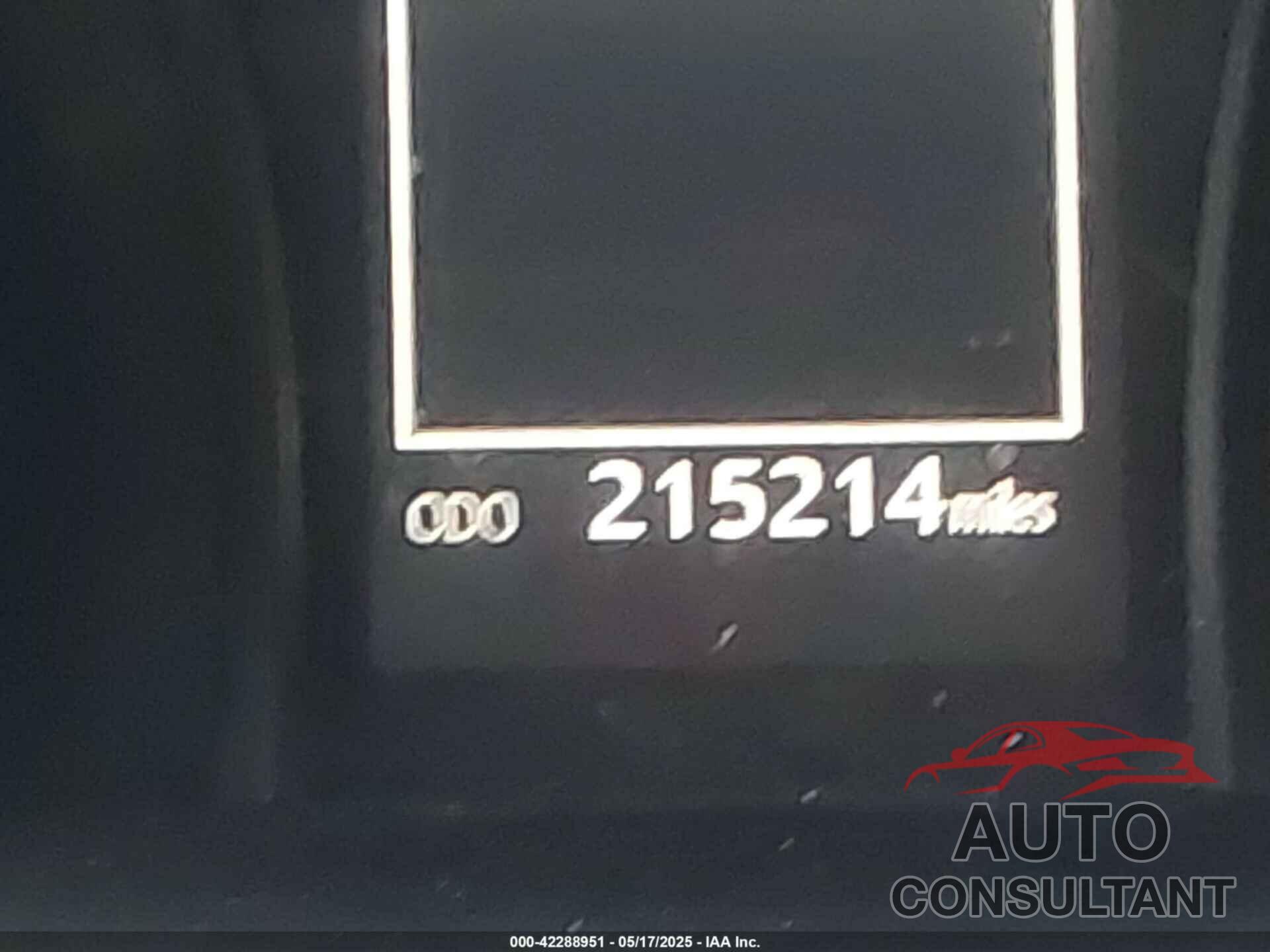 TOYOTA CAMRY 2018 - 4T1B11HK9JU509026