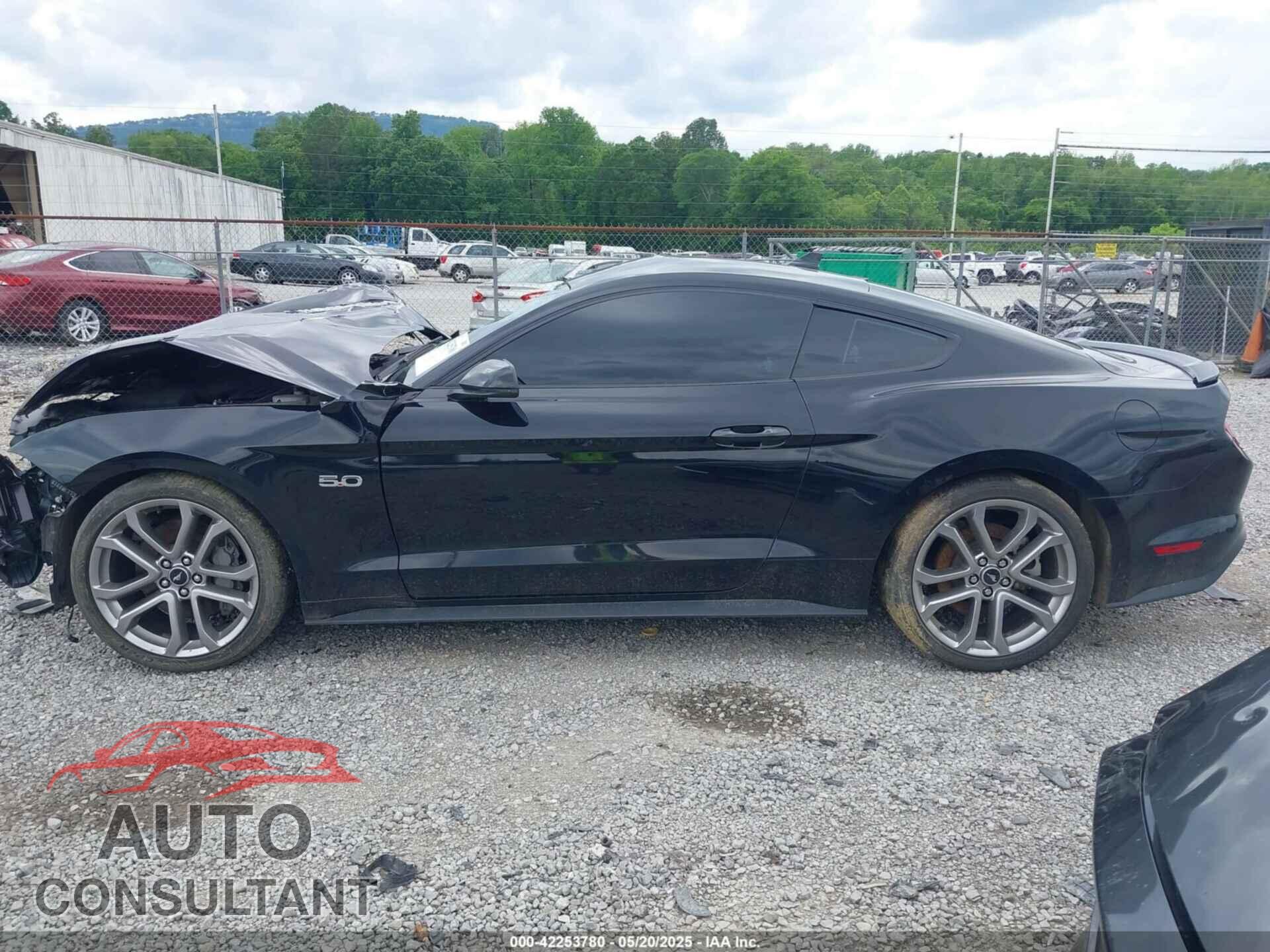 FORD MUSTANG 2023 - 1FA6P8CF1P5300833