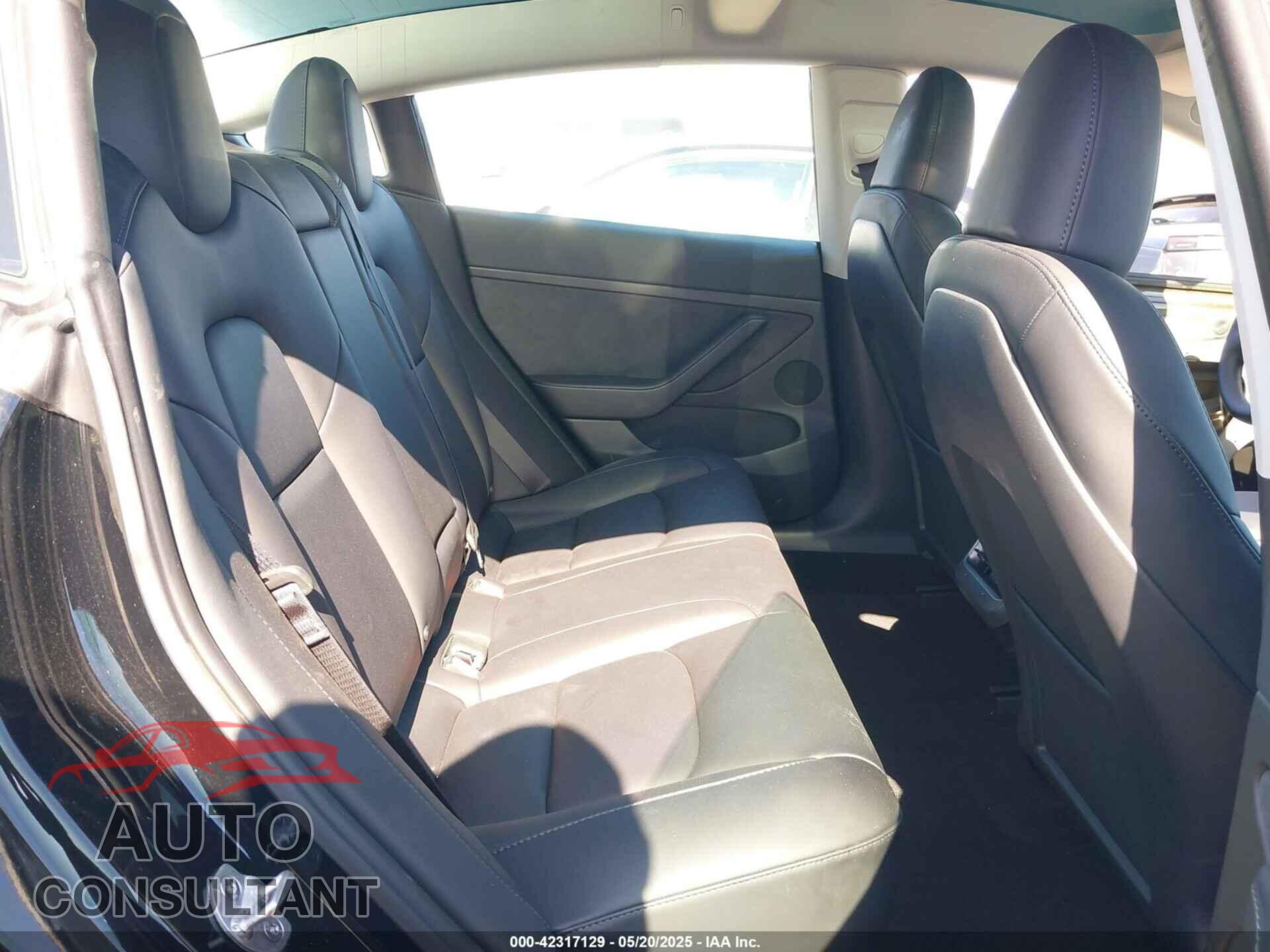 TESLA MODEL 3 2023 - 5YJ3E1EA9PF541582
