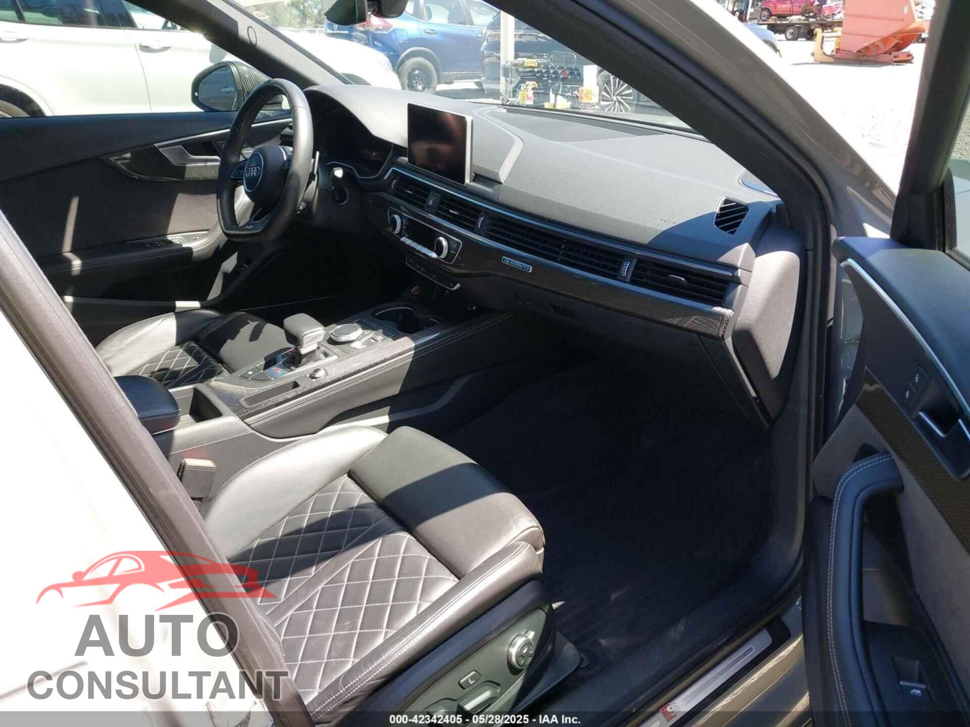 AUDI S4 2019 - WAUB4AF48KA006054