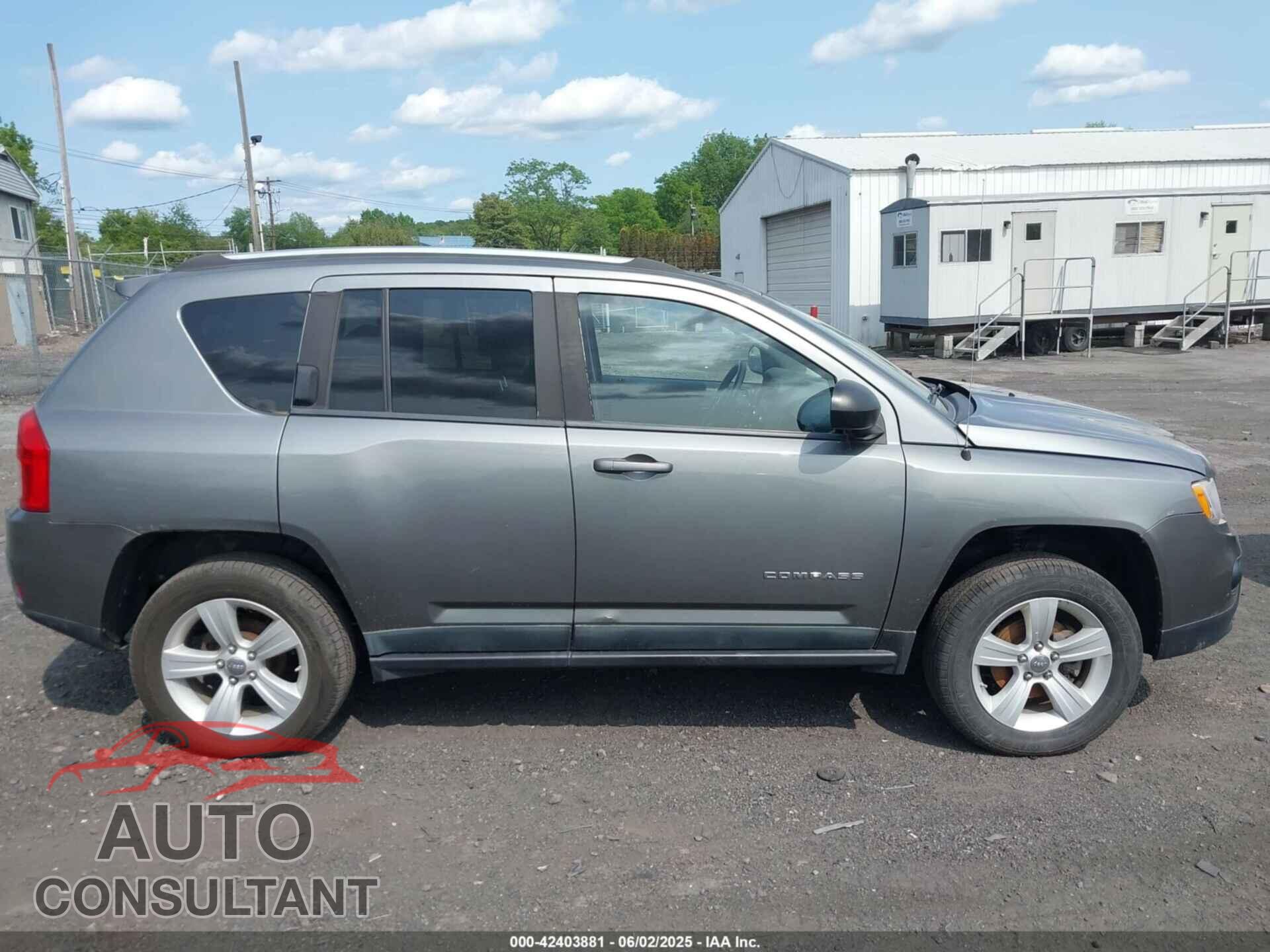 JEEP COMPASS 2011 - 1J4NF1FB6BD278233