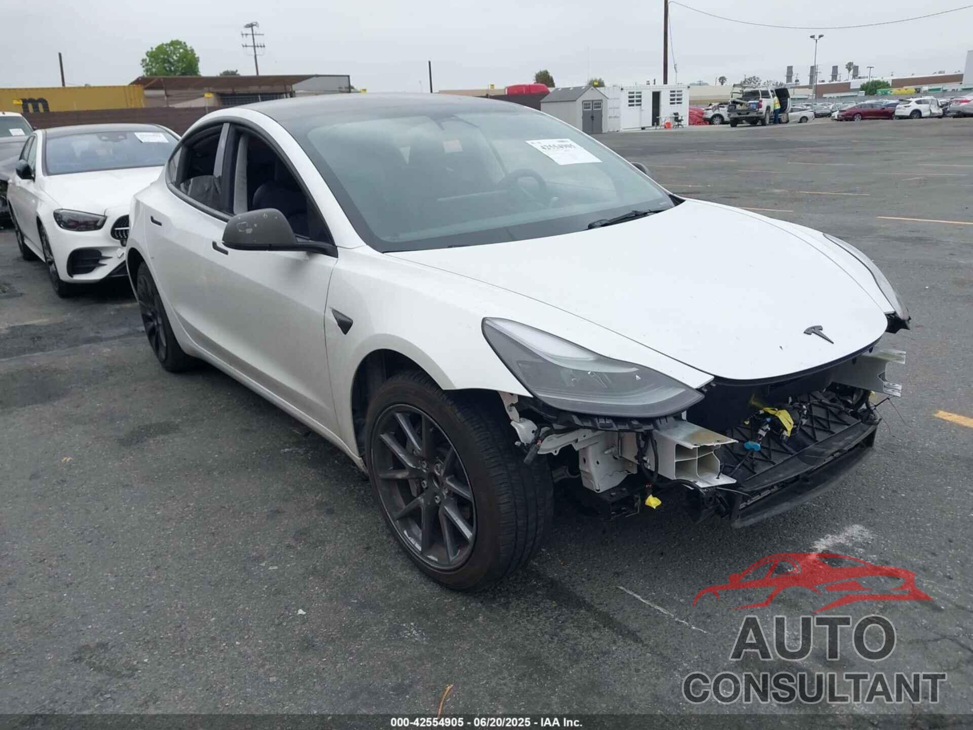 TESLA MODEL 3 2023 - 5YJ3E1EA3PF641547