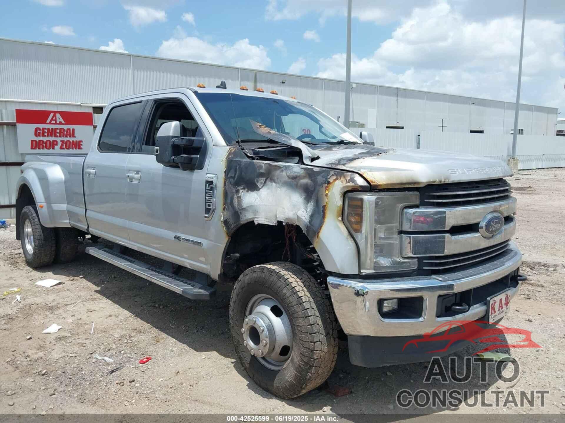 FORD F-350 2019 - 1FT8W3DT1KEF68738