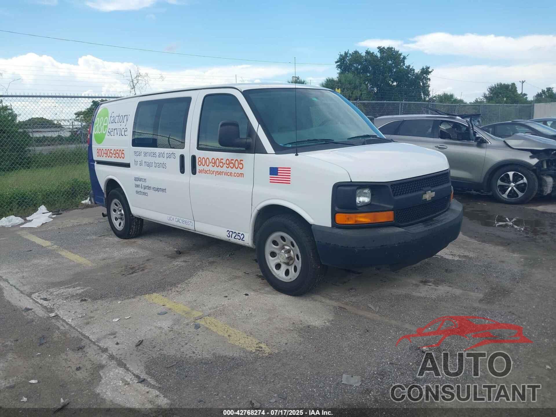 CHEVROLET EXPRESS 1500 2013 - 1GCSGAFXXD1177332