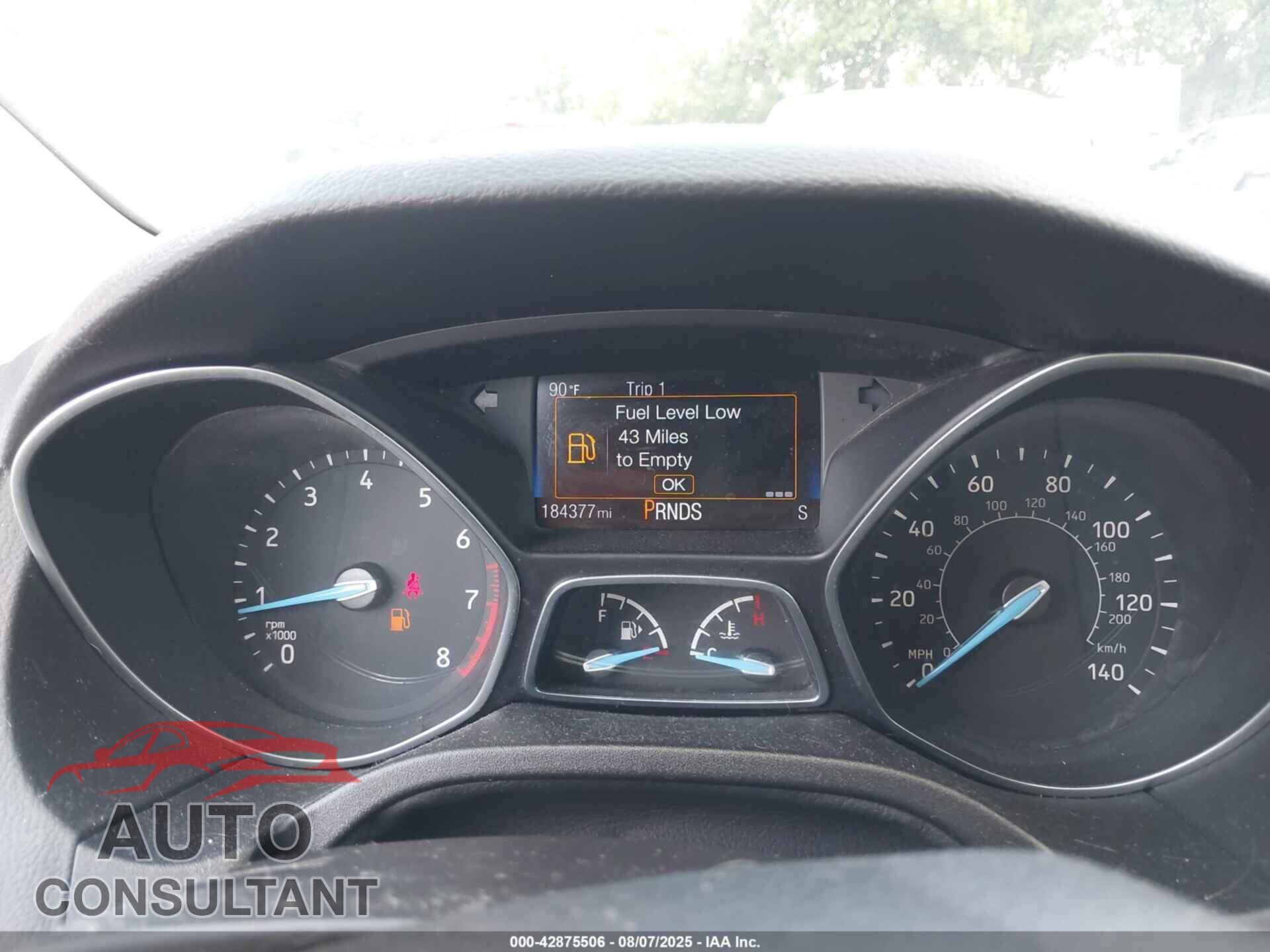 FORD FOCUS 2016 - 1FADP3F25GL250971