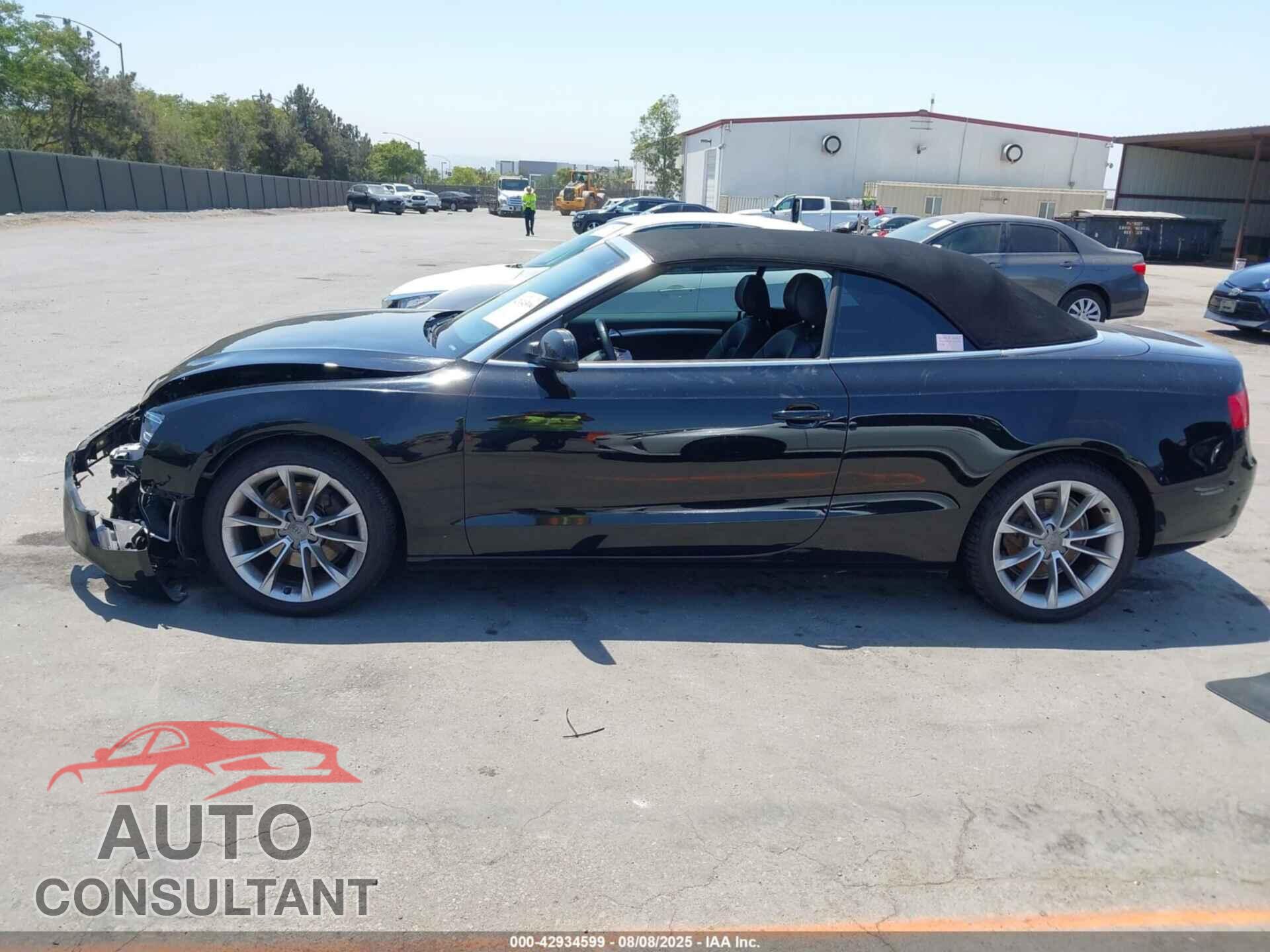 AUDI A5 2013 - WAUCFAFH9DN012748