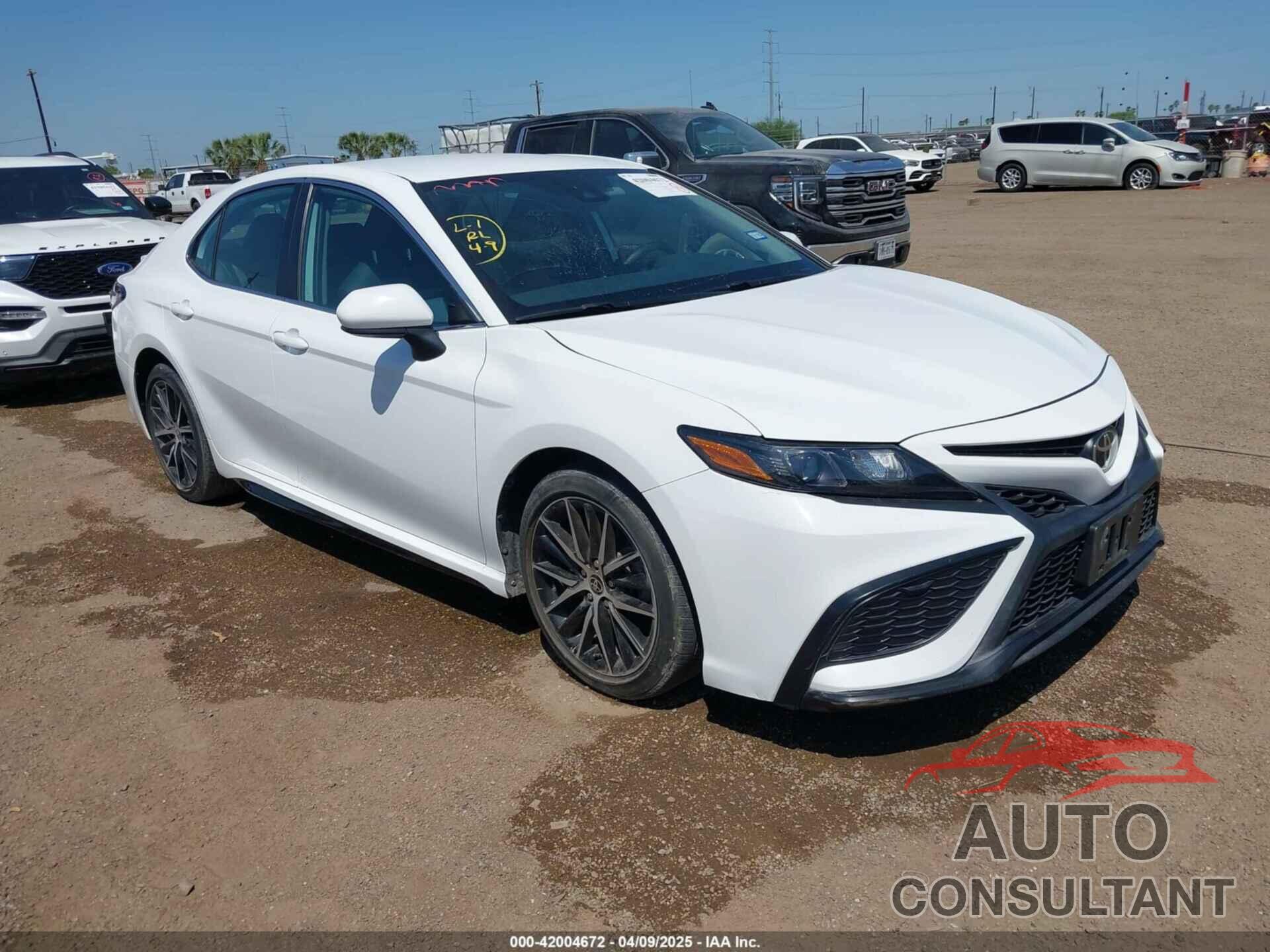 TOYOTA CAMRY 2021 - 4T1G11AK6MU417666