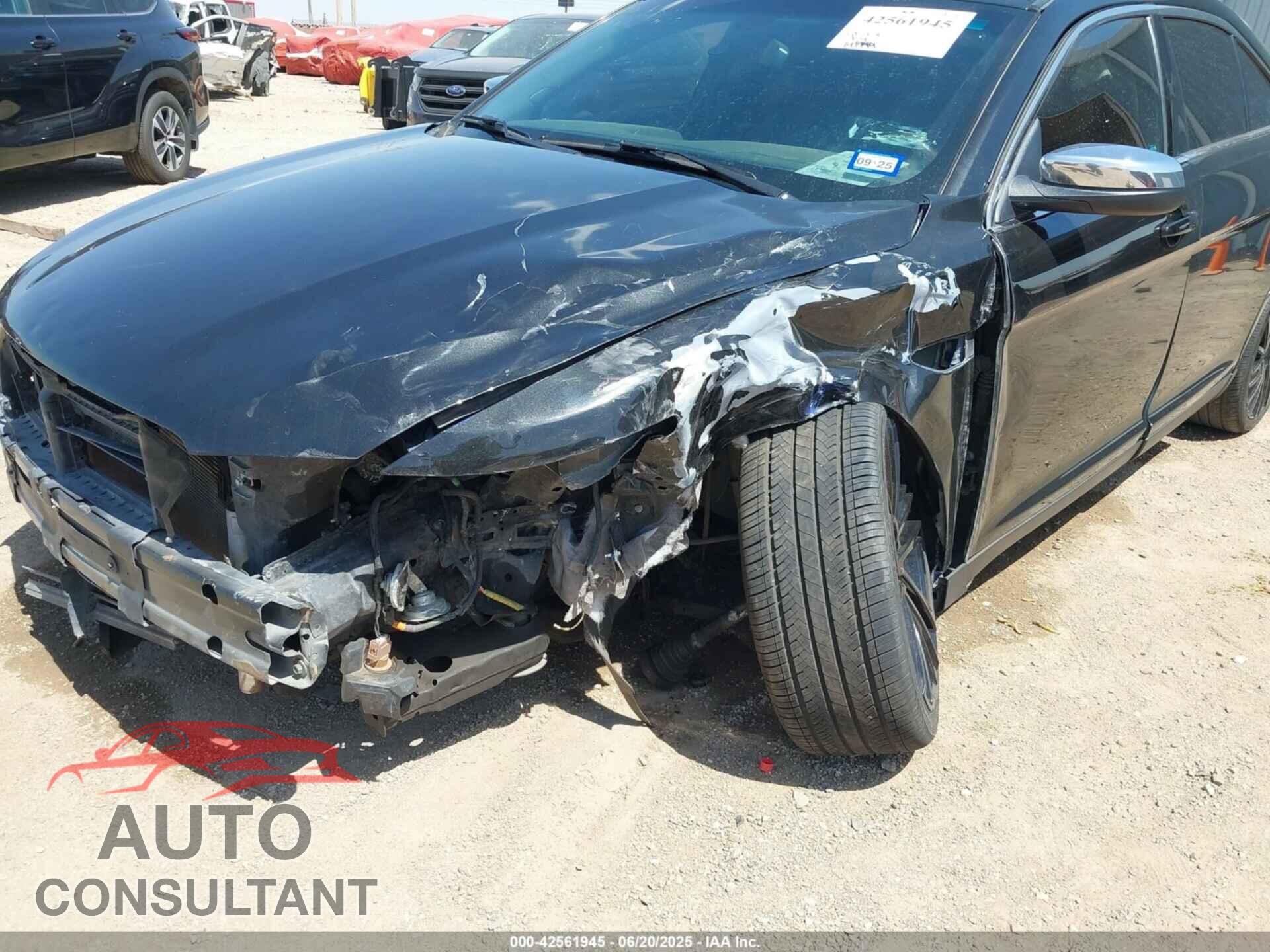 FORD TAURUS 2014 - 1FAHP2F8XEG111179