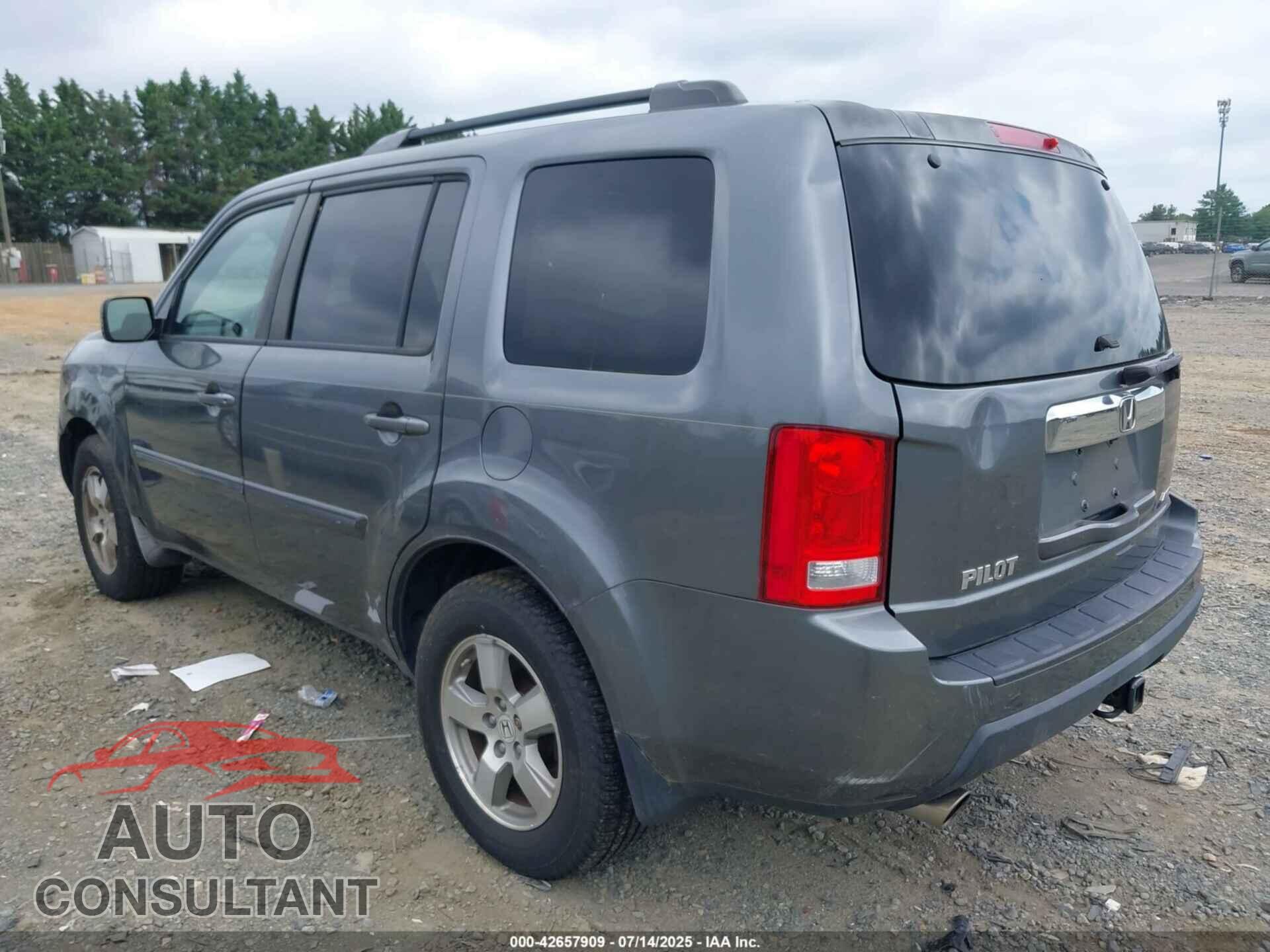 HONDA PILOT 2010 - 5FNYF4H67AB024641