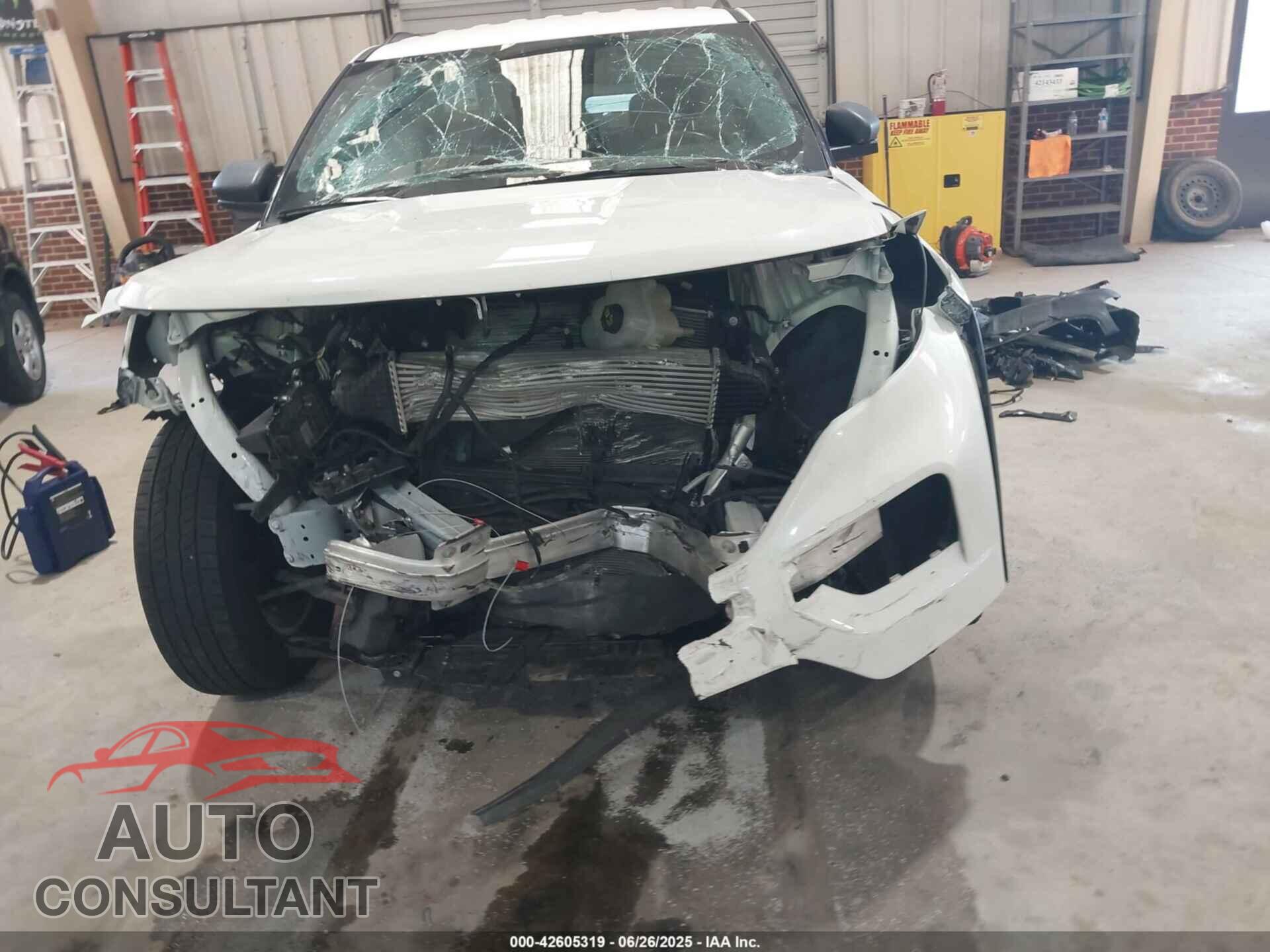 FORD EXPLORER 2022 - 1FMSK8DH6NGB73436