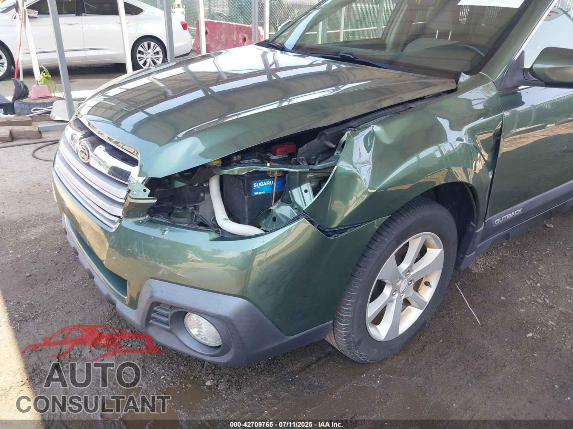 SUBARU OUTBACK 2013 - 4S4BRBCC0D3324890