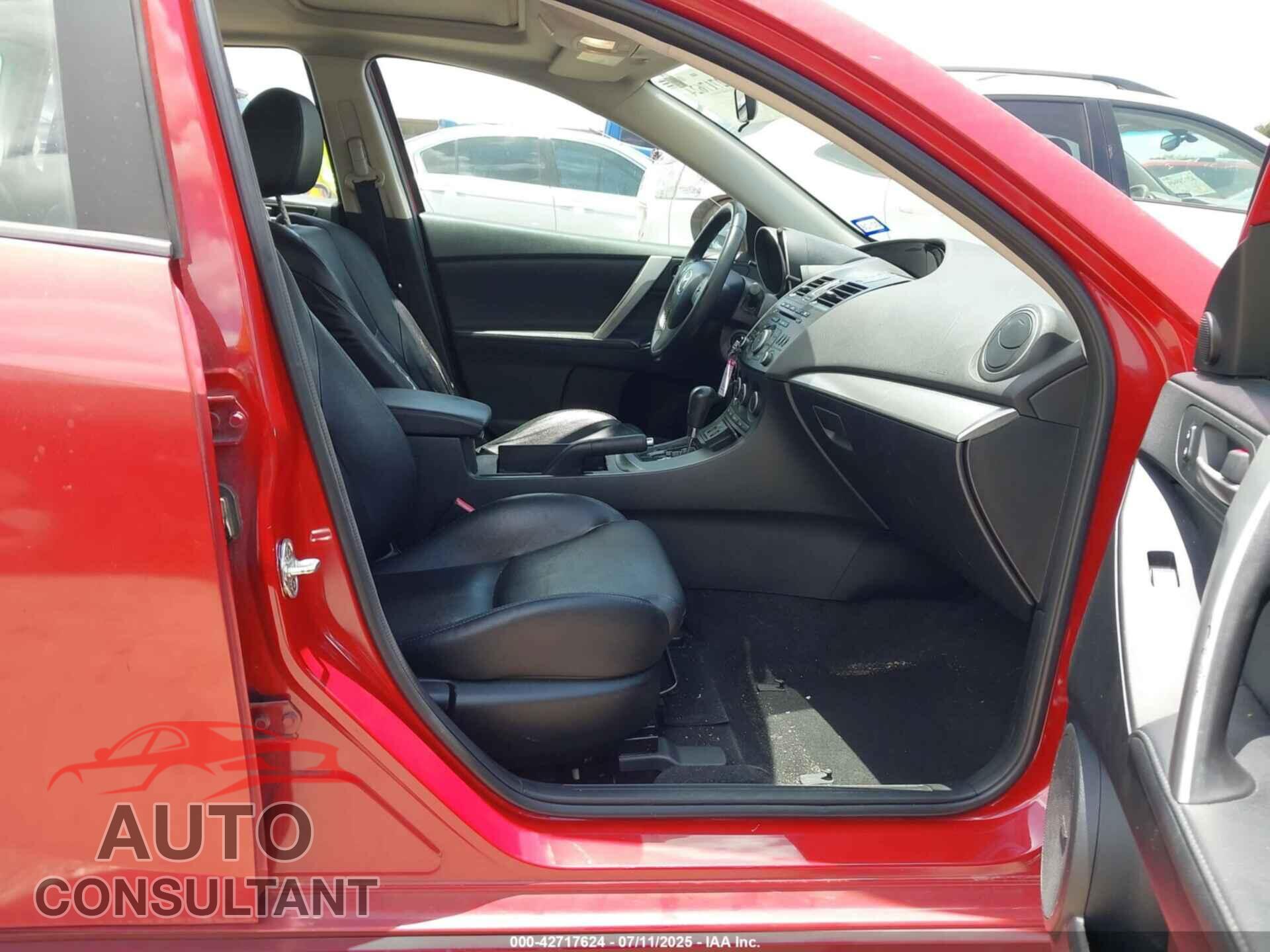 MAZDA MAZDA3 2012 - JM1BL1M5XC1503917