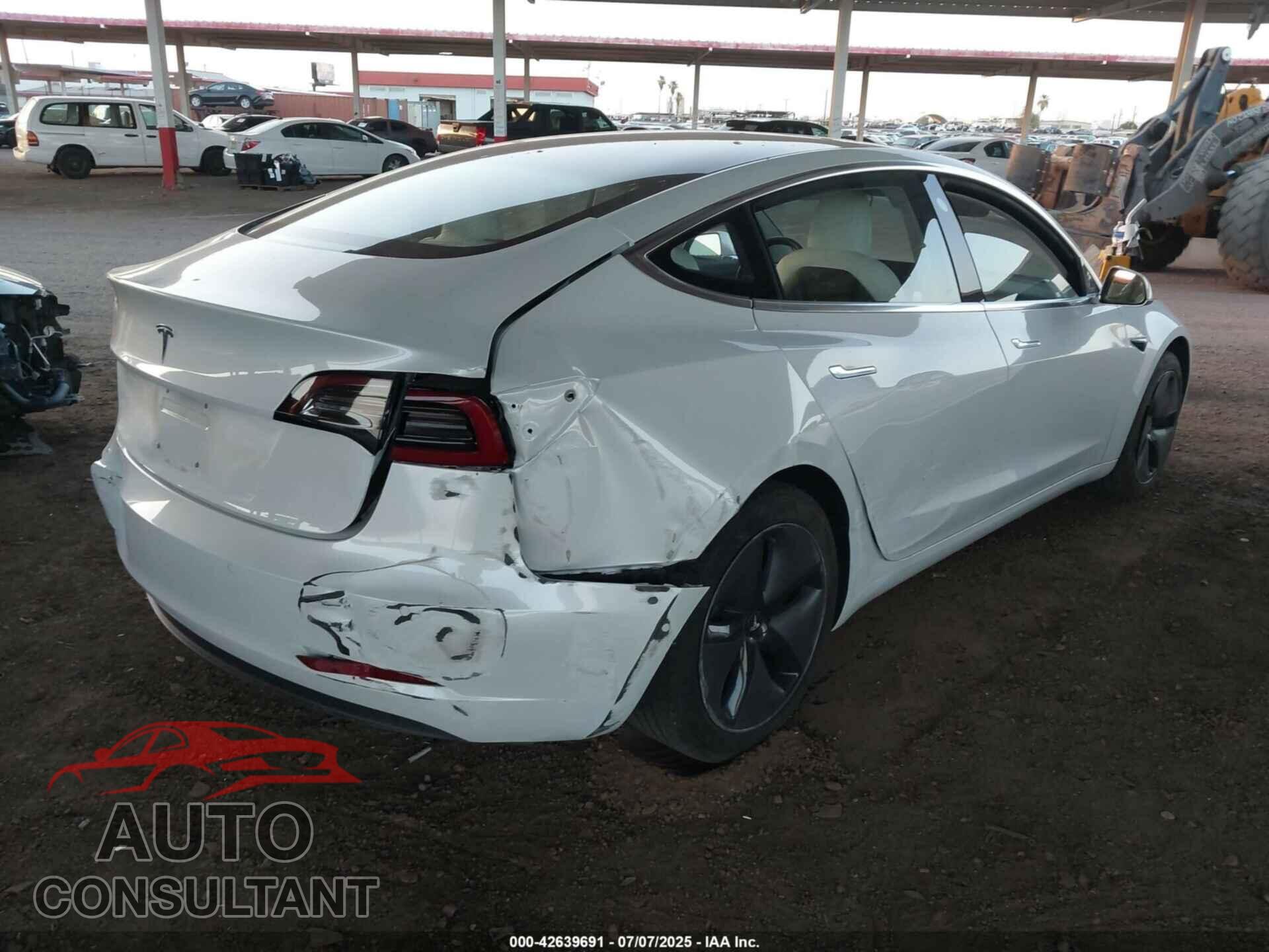 TESLA MODEL 3 2018 - 5YJ3E1EA3JF155523