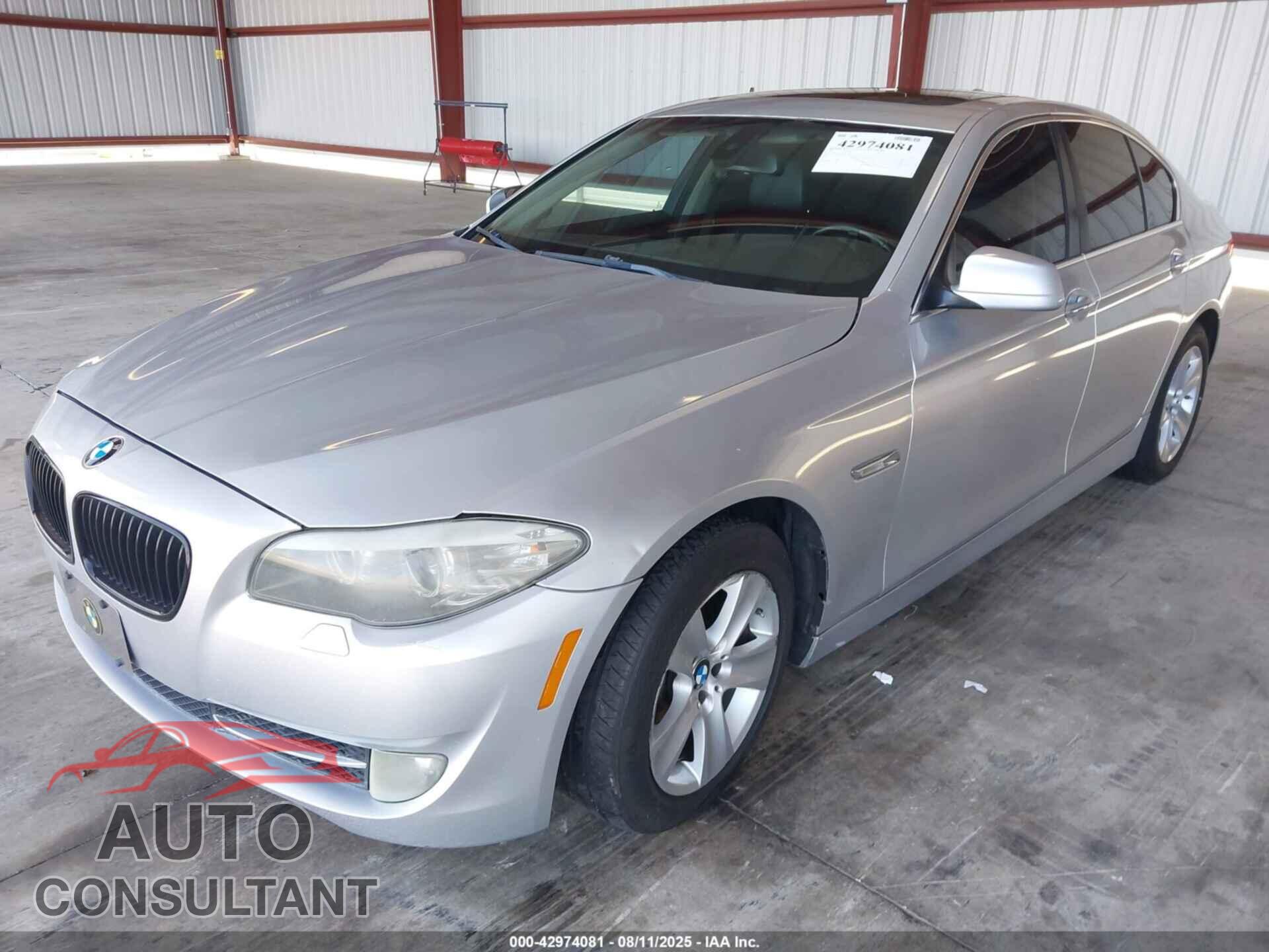 BMW 528I 2011 - WBAFR1C57BC738437