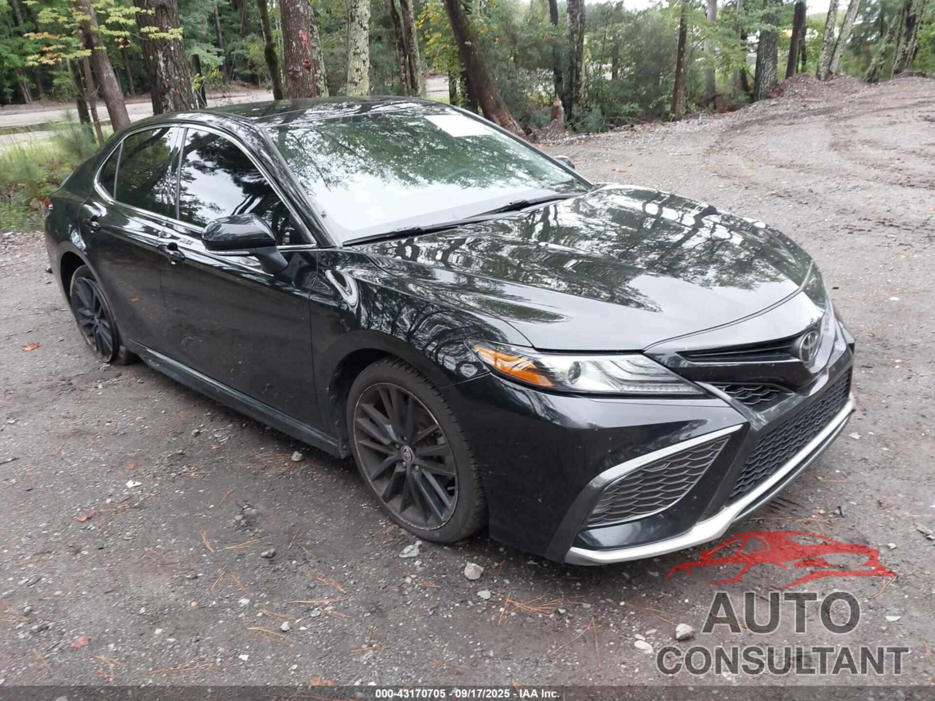 TOYOTA CAMRY 2021 - 4T1K61AK3MU527991
