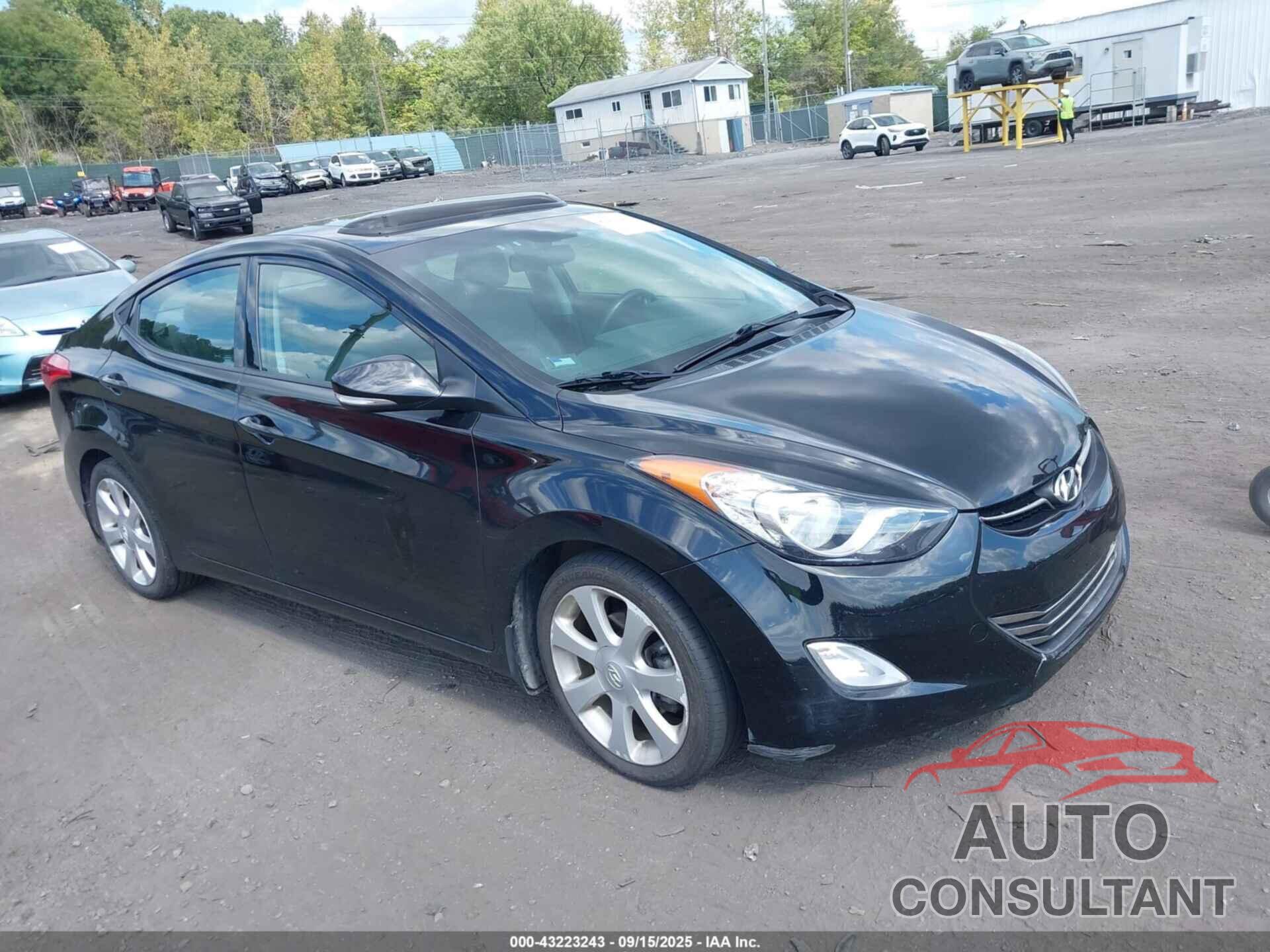 HYUNDAI ELANTRA 2013 - 5NPDH4AE3DH355751