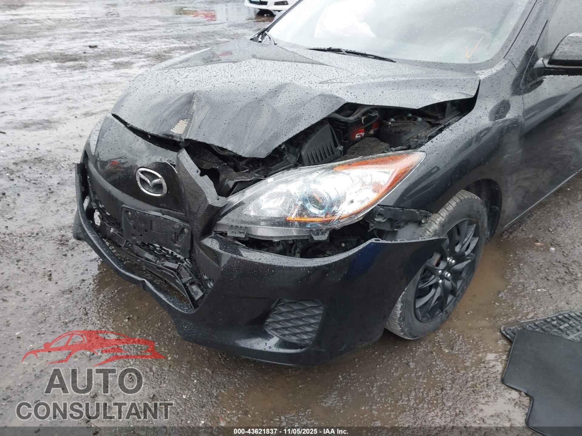 MAZDA MAZDA3 2013 - JM1BL1U71D1783701