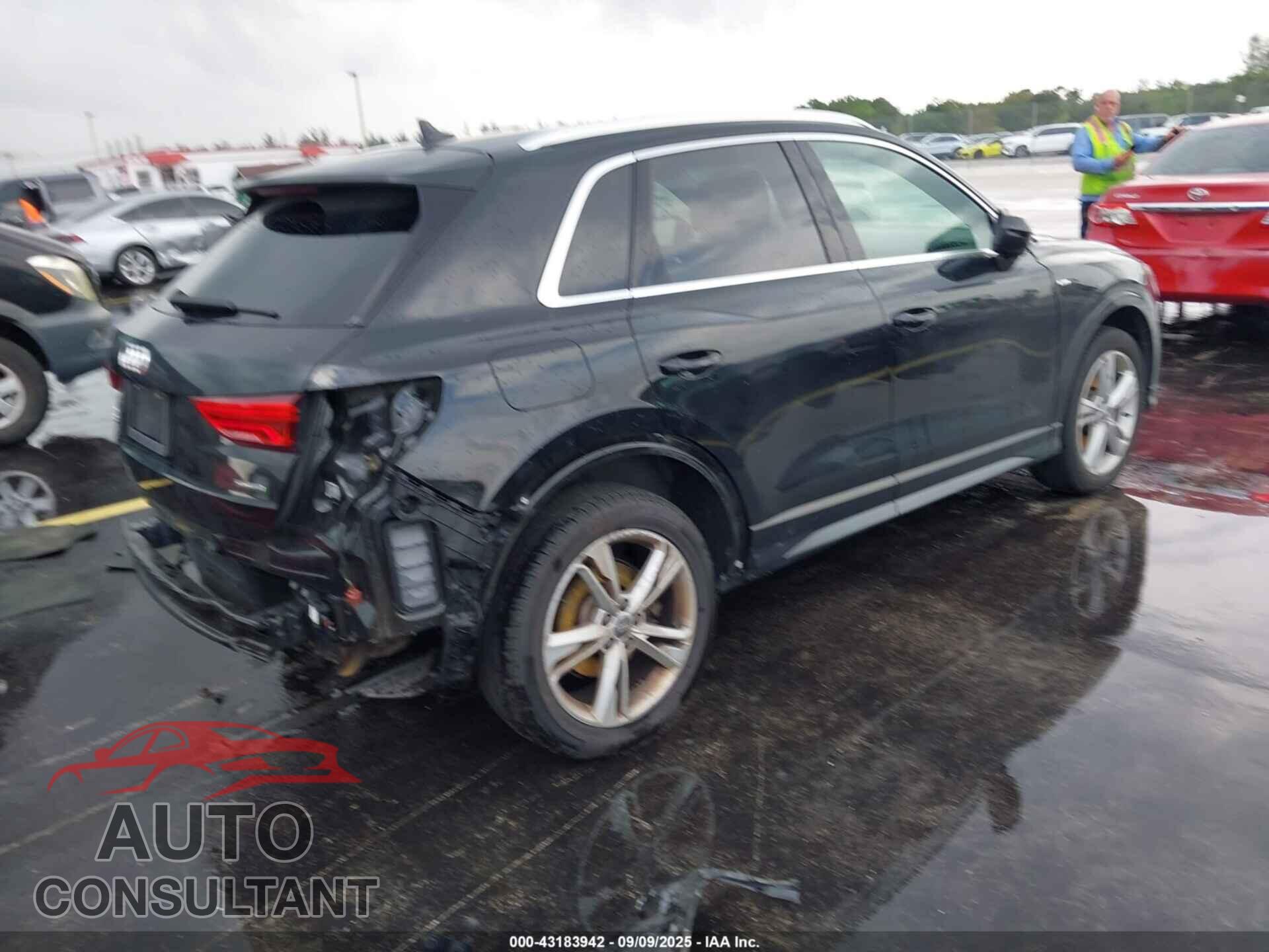 AUDI Q3 2019 - WA1DECF37K1086355