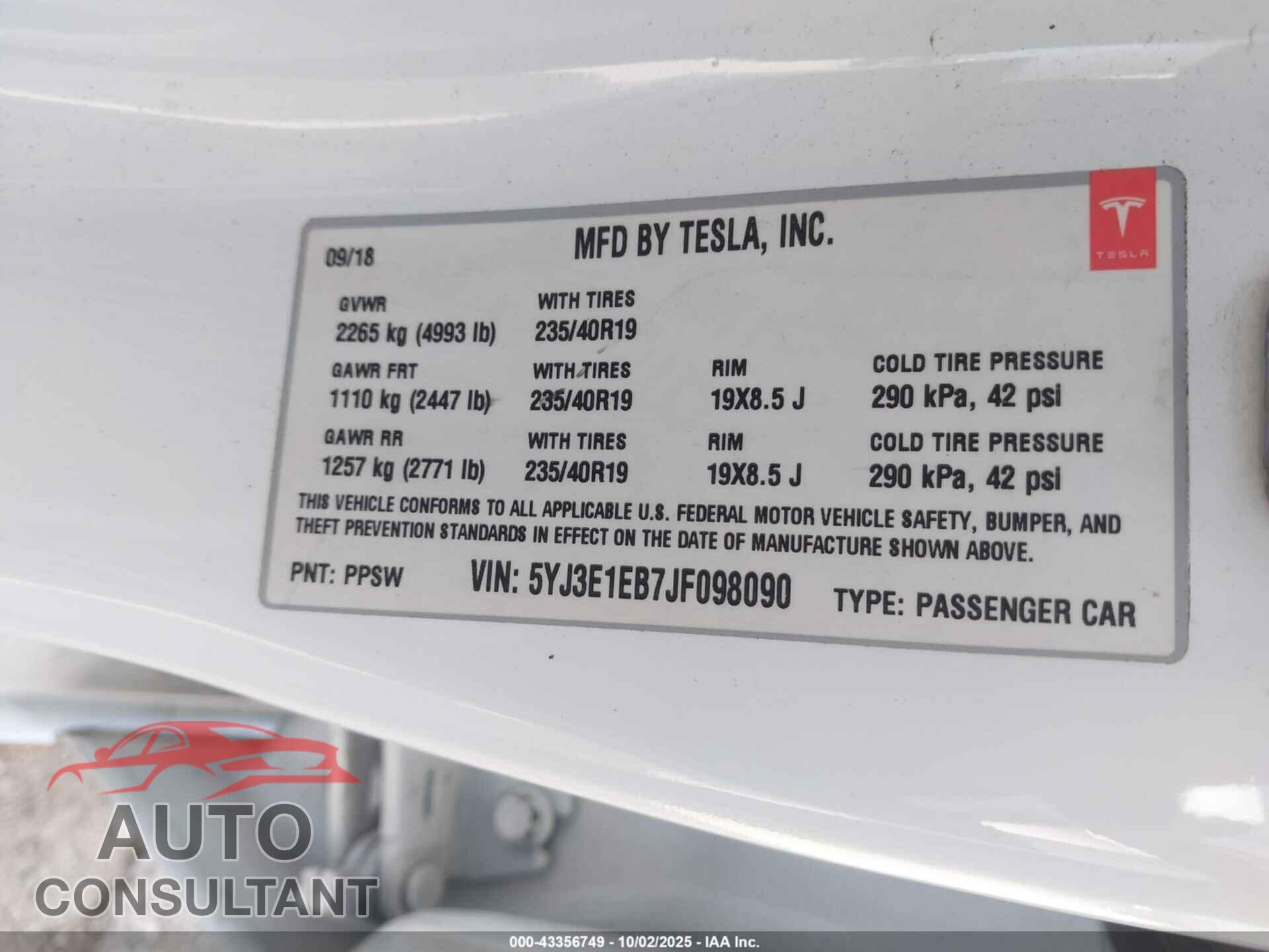 TESLA MODEL 3 2018 - 5YJ3E1EB7JF098090