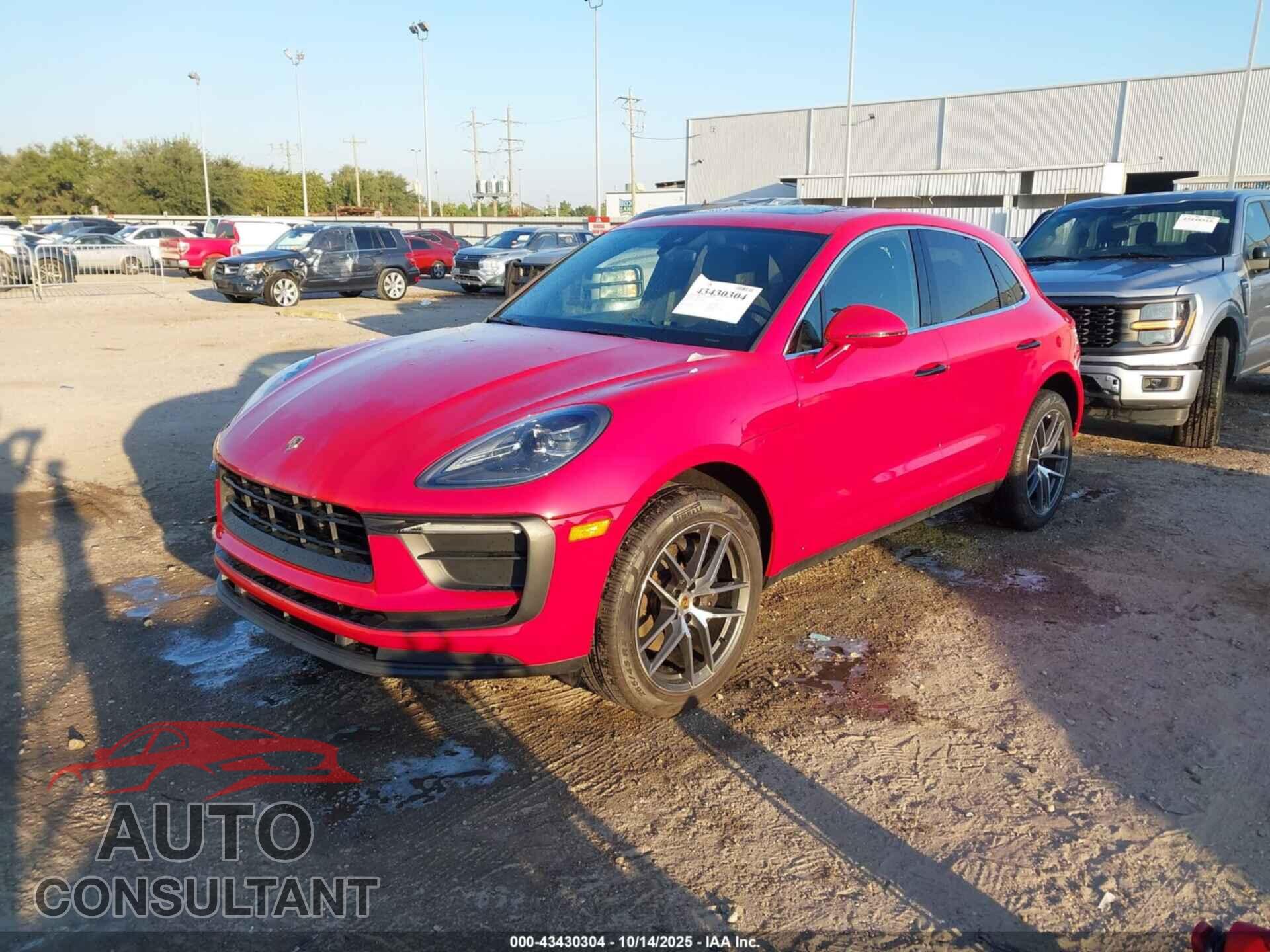 PORSCHE MACAN 2022 - WP1AA2A54NLB11422