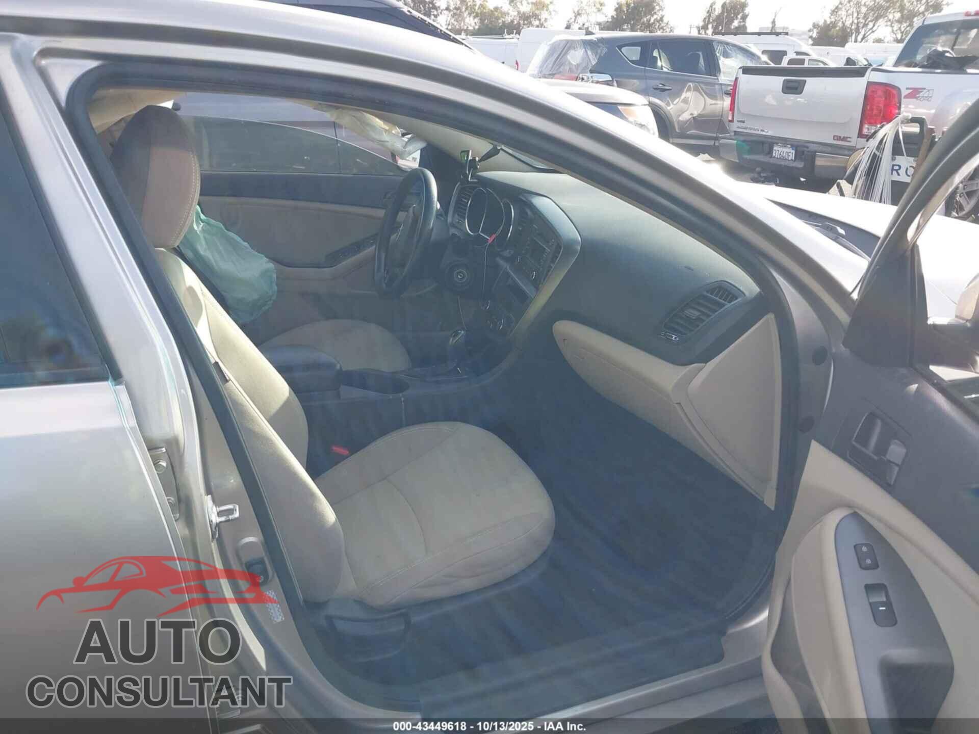 KIA OPTIMA 2013 - KNAGM4A79D5321031