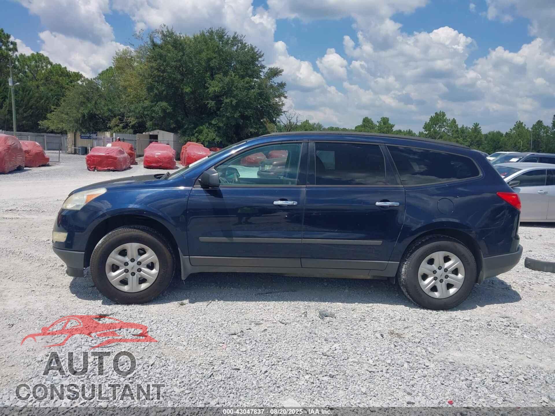 CHEVROLET TRAVERSE 2011 - 1GNKRFED8BJ318837