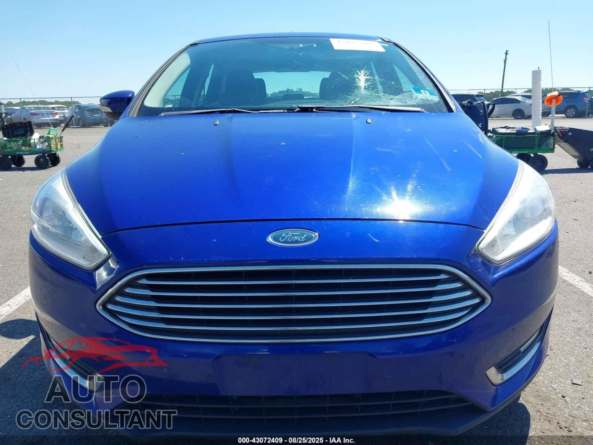 FORD FOCUS 2015 - 1FADP3N29FL371969