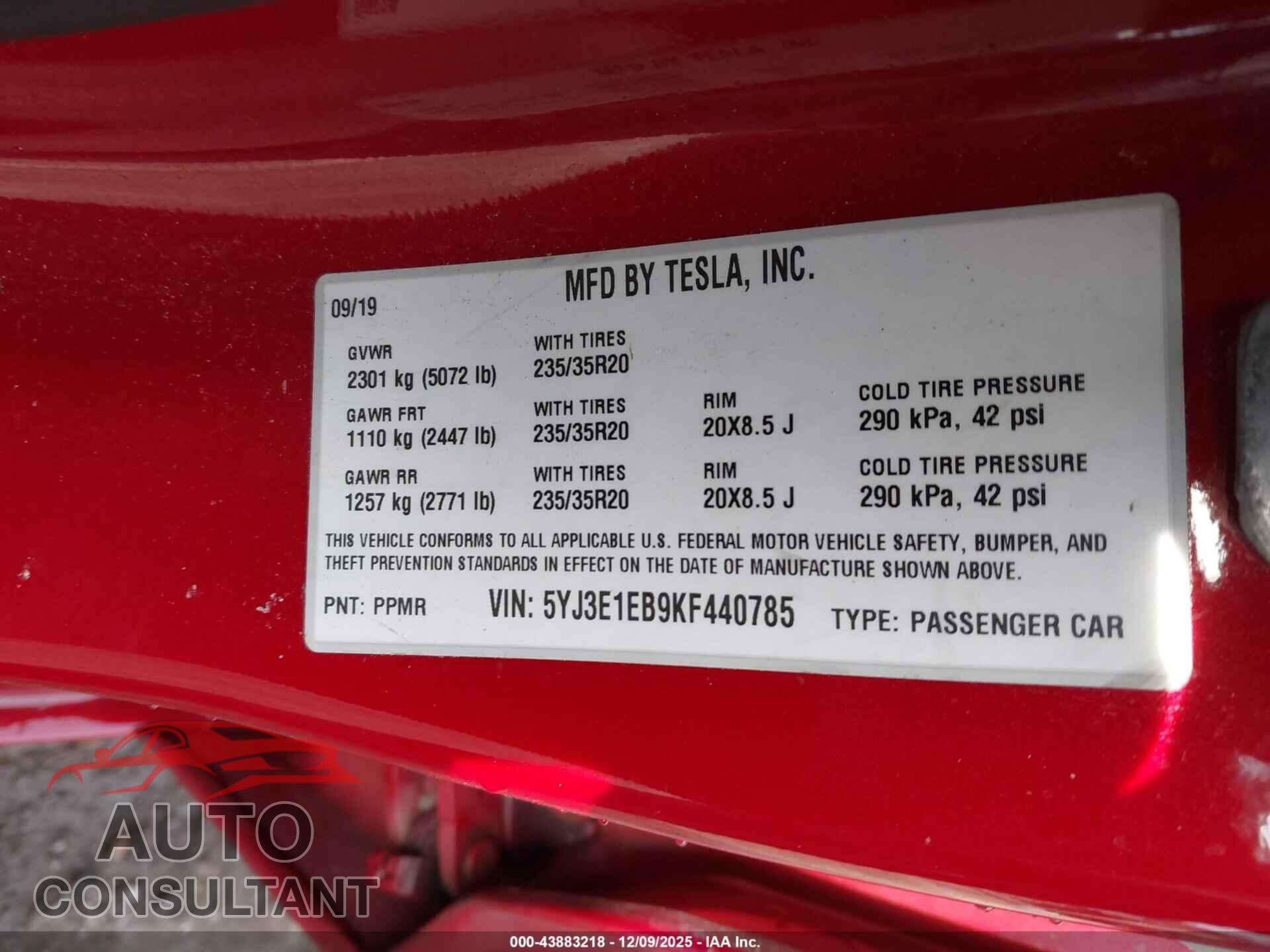 TESLA MODEL 3 2019 - 5YJ3E1EB9KF440785