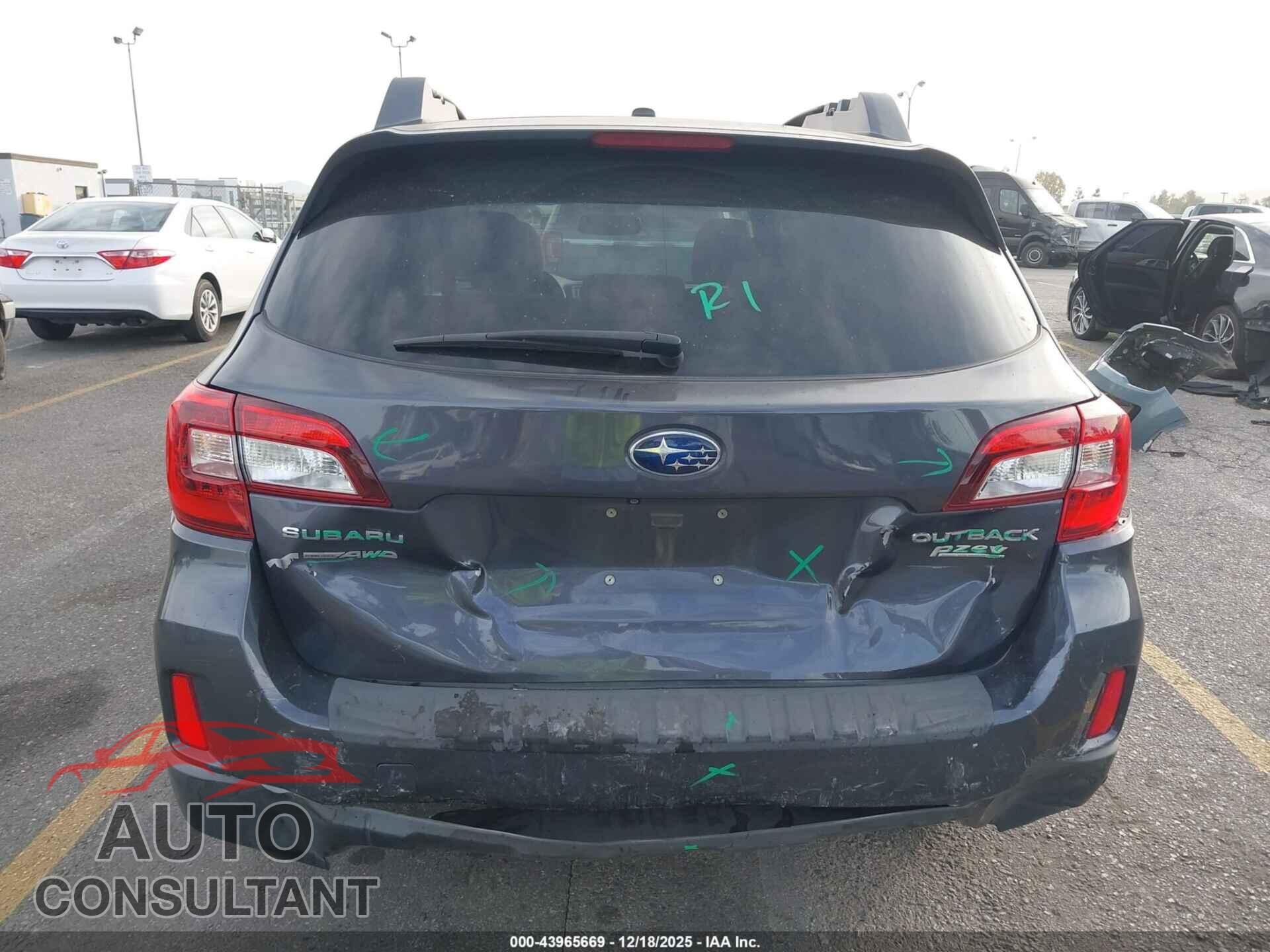 SUBARU OUTBACK 2015 - 4S4BSALC4F3309357