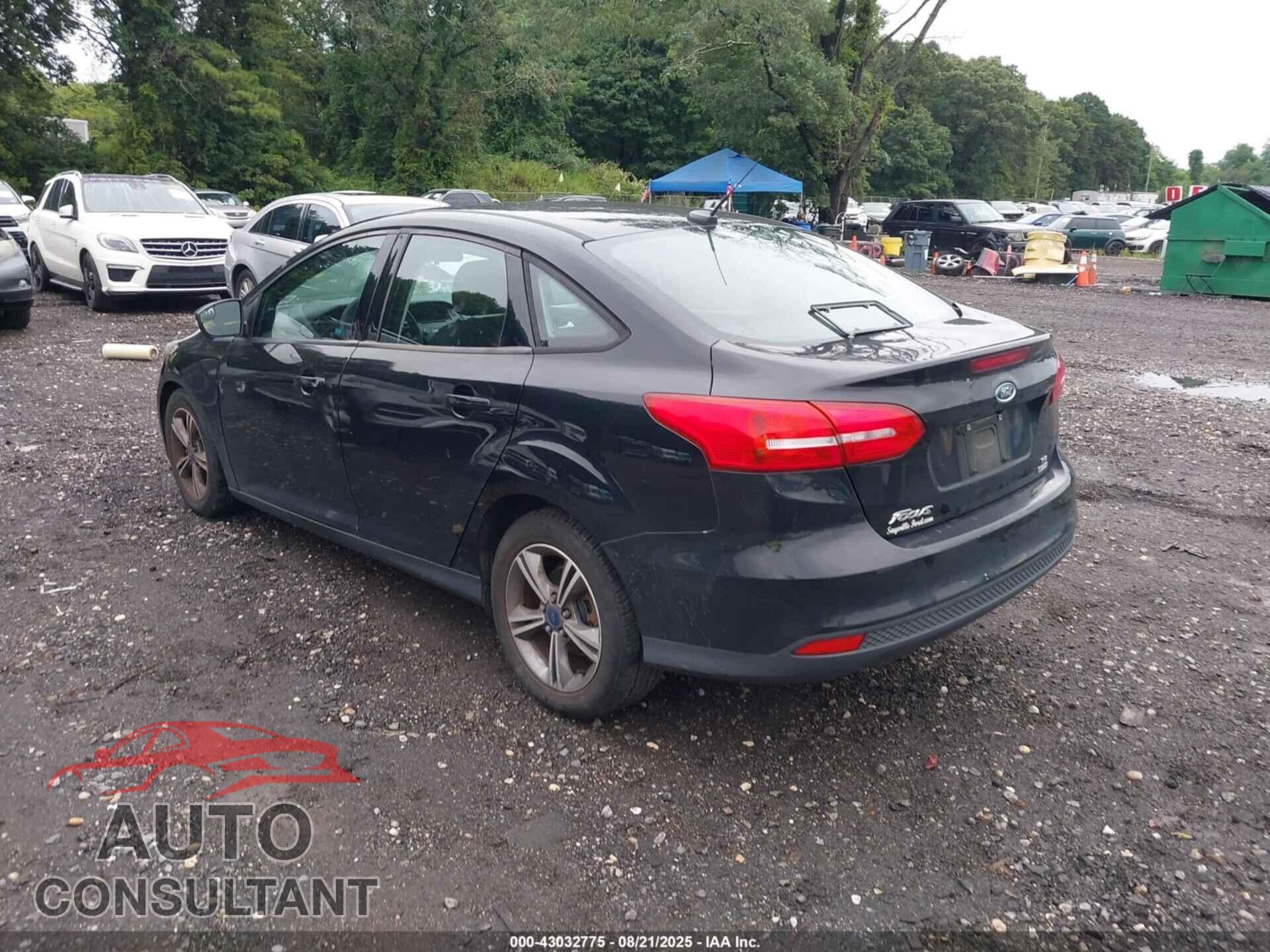 FORD FOCUS 2017 - 1FADP3FE8HL281157