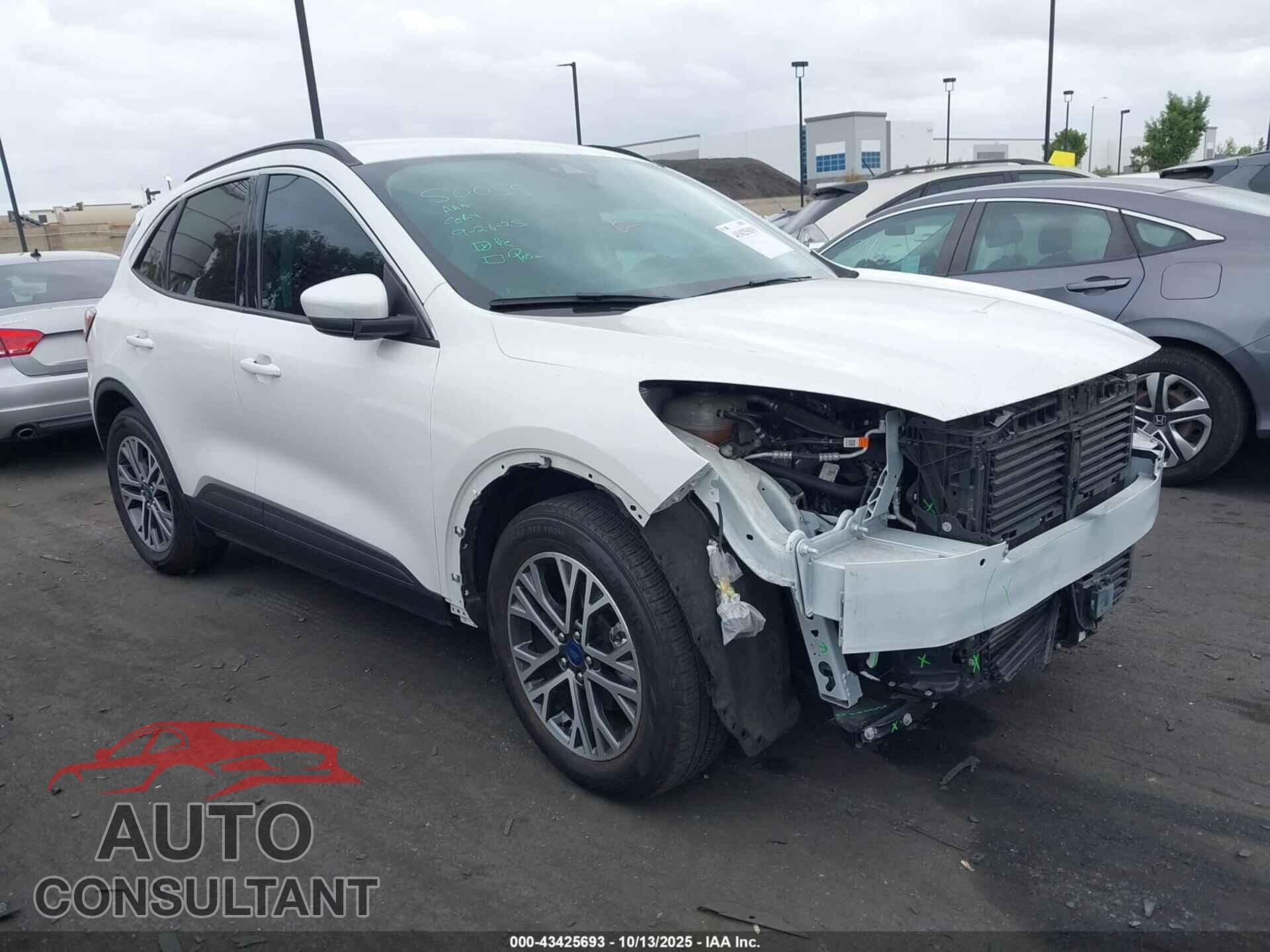 FORD ESCAPE 2020 - 1FMCU0H68LUA57128