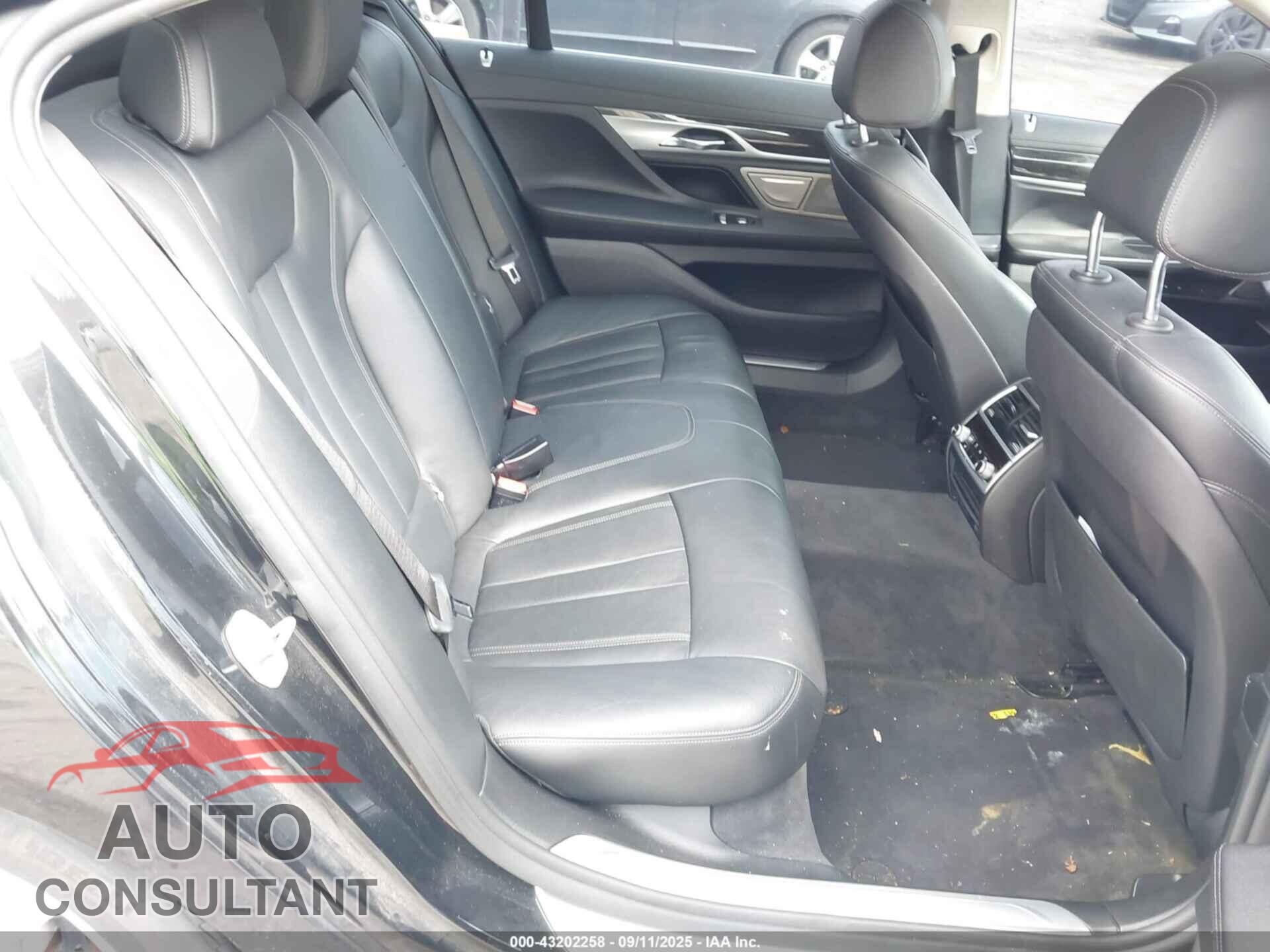 BMW 740I 2019 - WBA7E2C58KB216573
