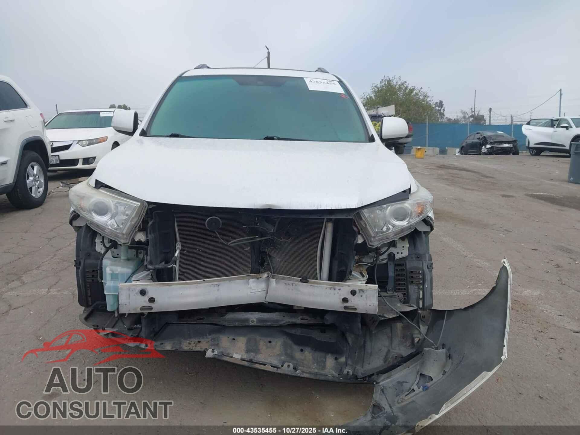 TOYOTA HIGHLANDER 2012 - 5TDBK3EHXCS163825