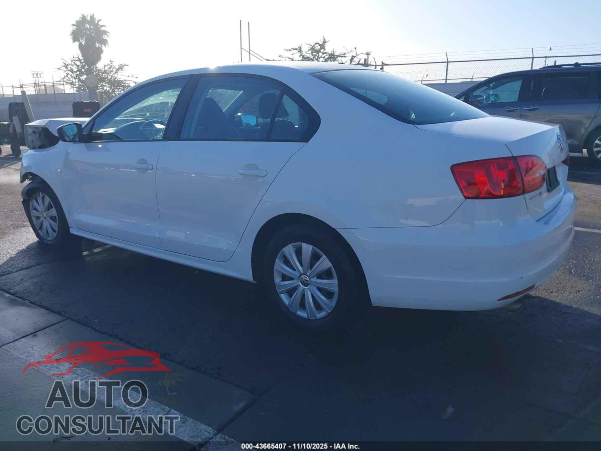 VOLKSWAGEN JETTA 2012 - 3VW2K7AJ3CM405027