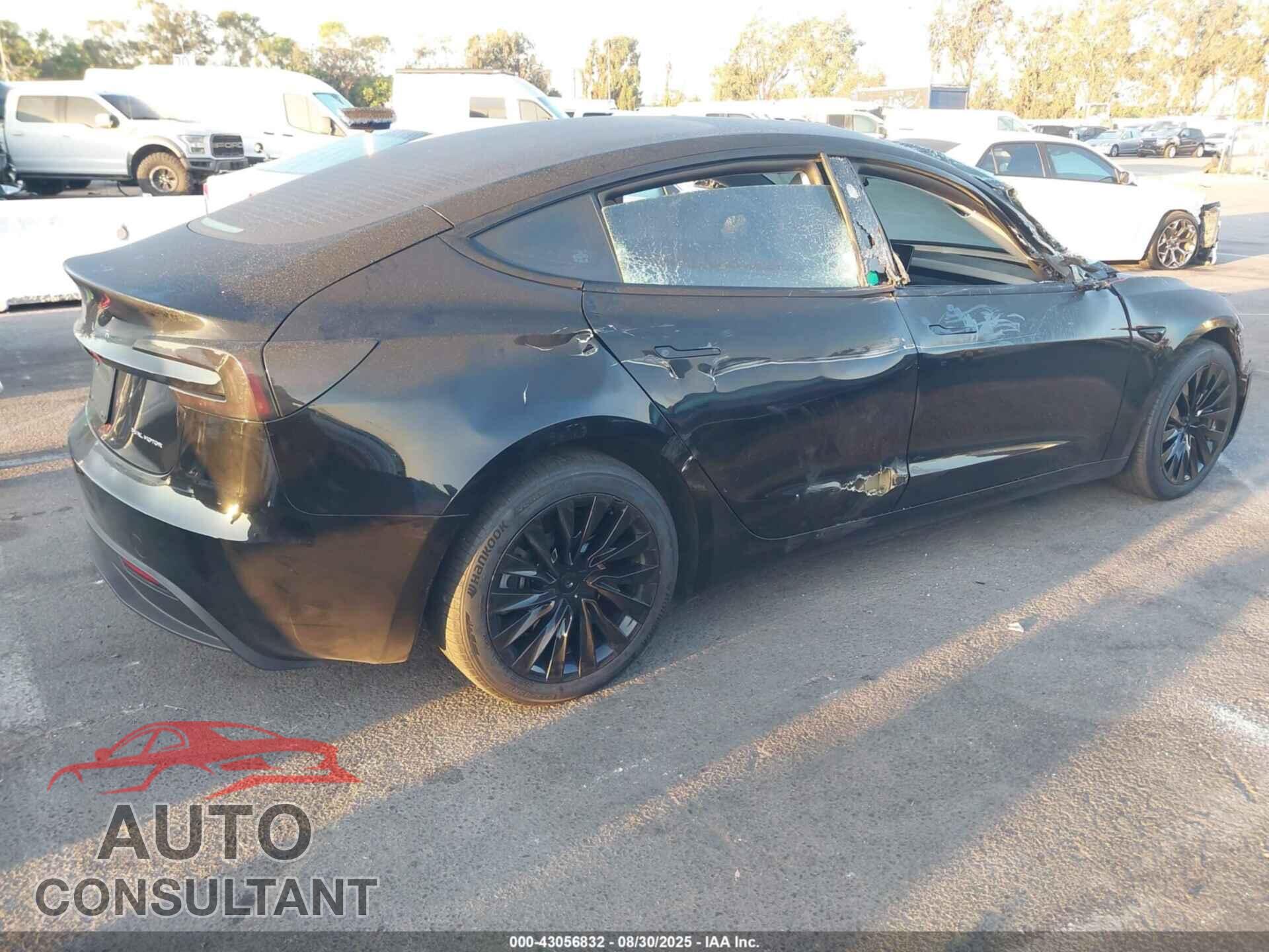 TESLA MODEL 3 2024 - 5YJ3E1EB6RF811993