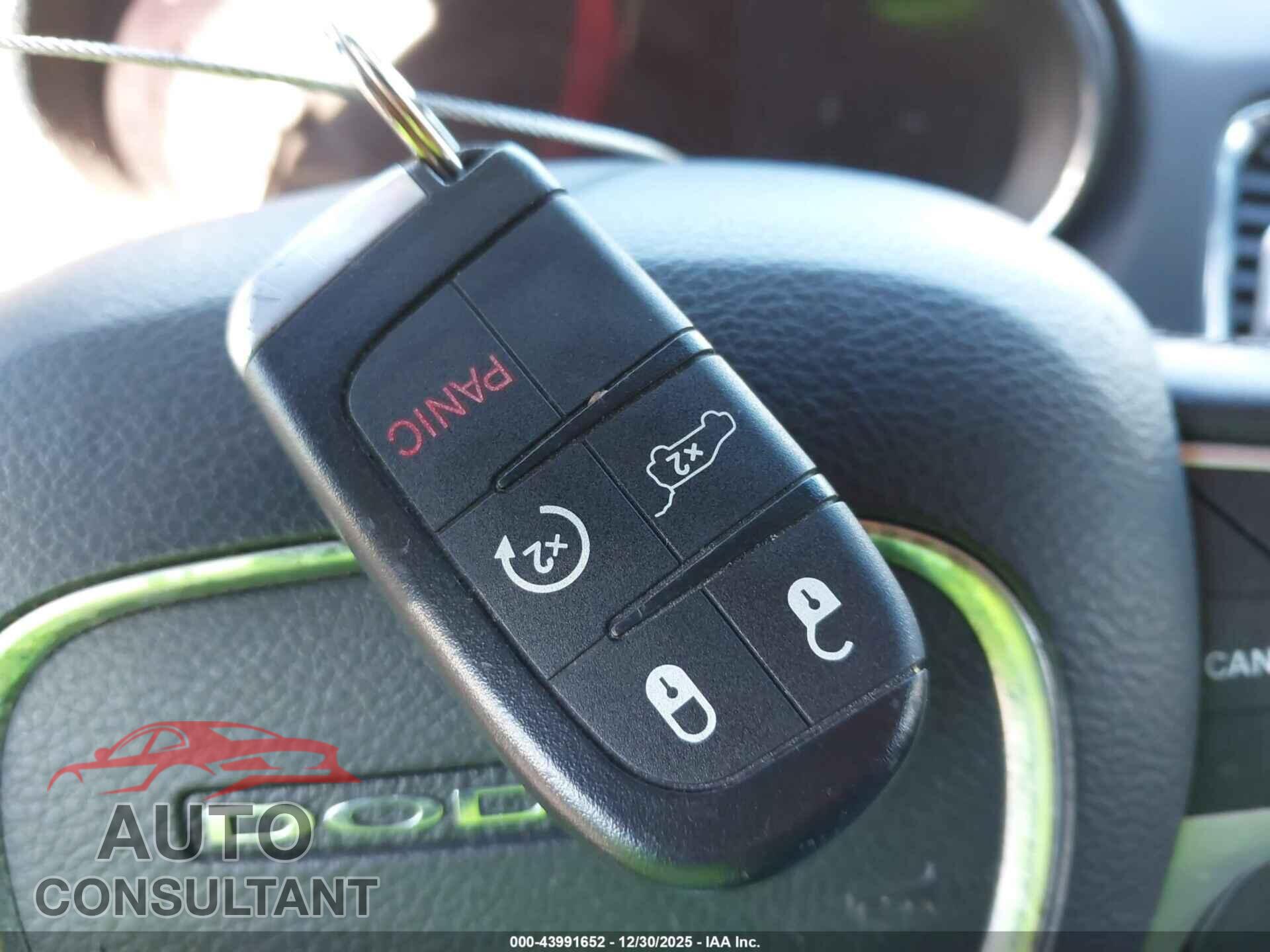 DODGE DURANGO 2015 - 1C4SDJCT4FC180258