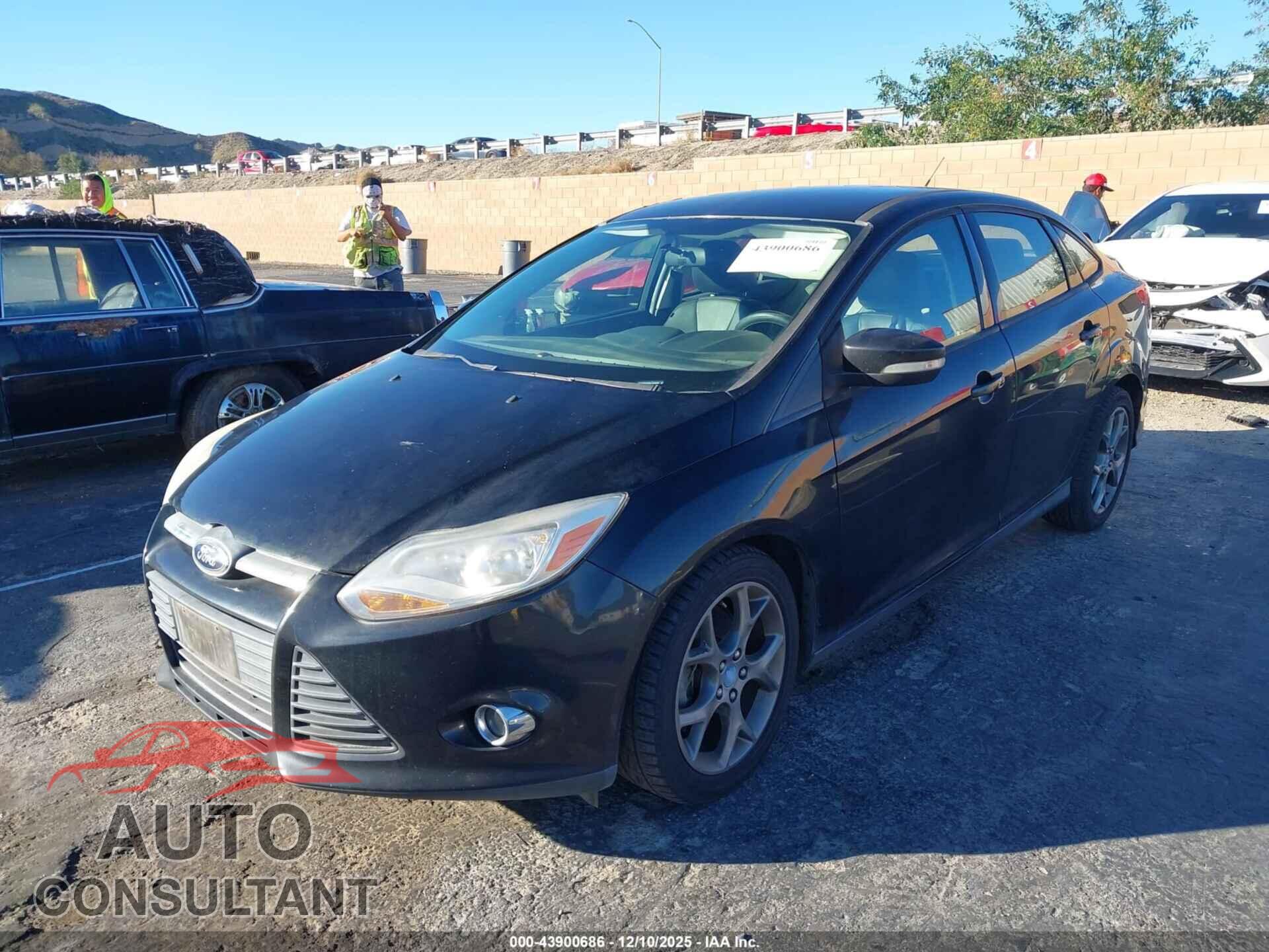 FORD FOCUS 2013 - 1FADP3F23DL223389