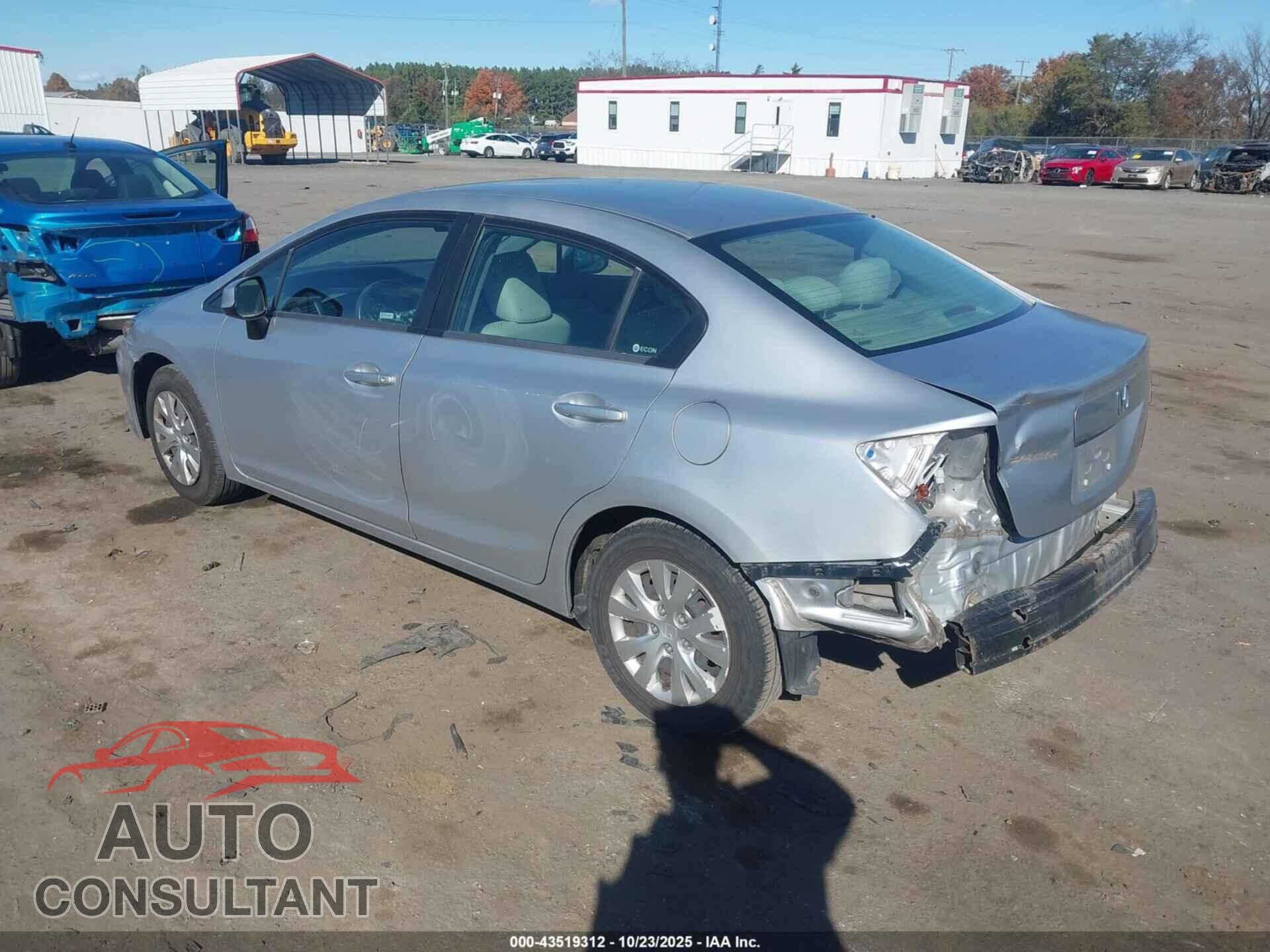 HONDA CIVIC 2012 - 2HGFB2F52CH589959