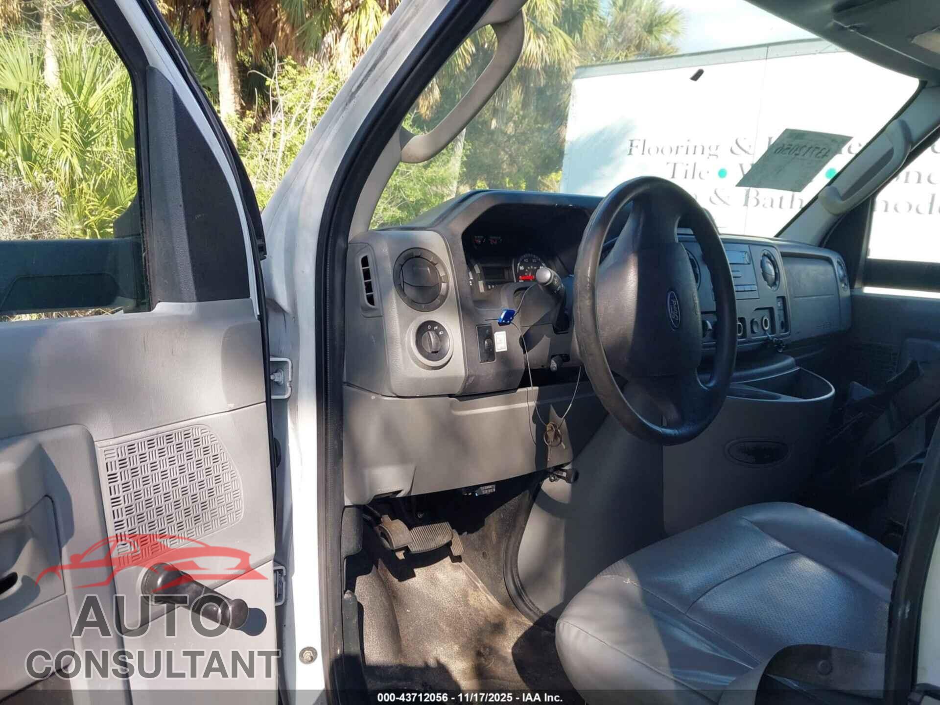 FORD E-350 CUTAWAY 2012 - 1FDWE3FL1CDA51031