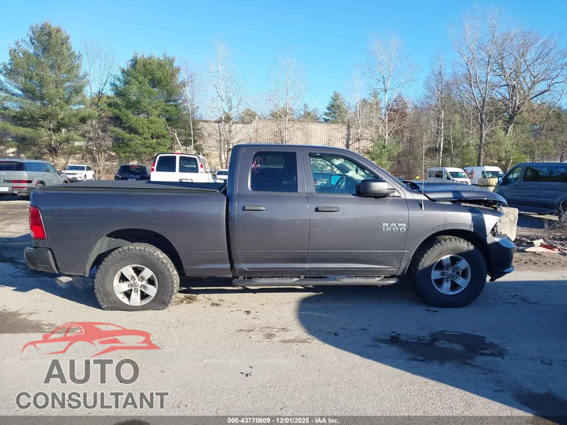 RAM 1500 2017 - 1C6RR7FG3HS682177