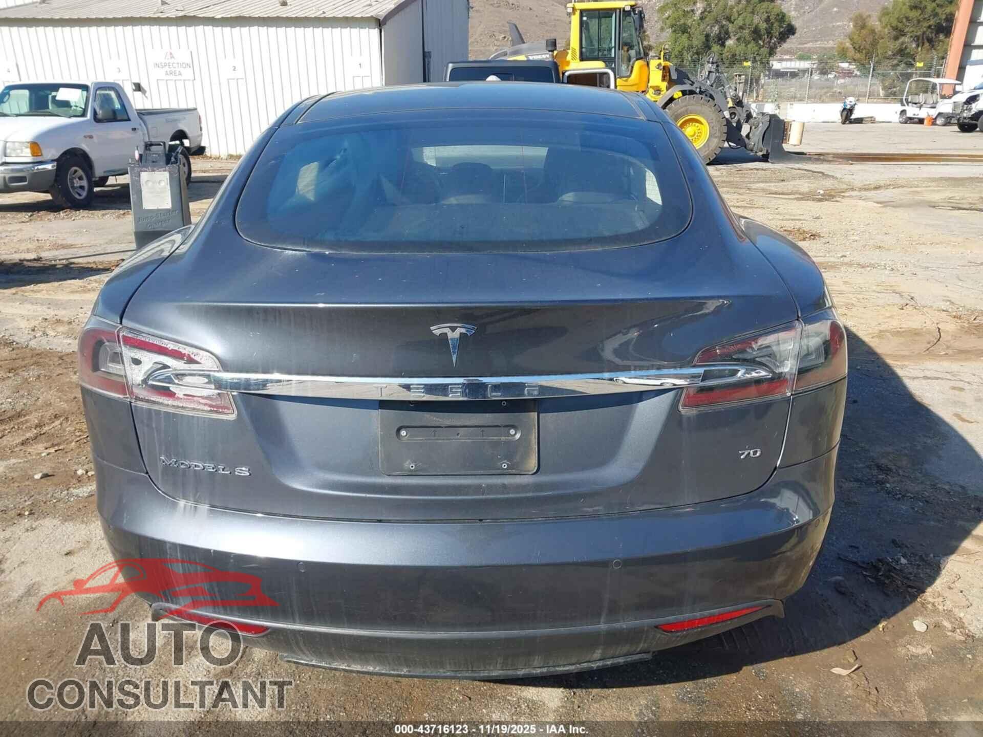 TESLA MODEL S 2016 - 5YJSA1E19GF131727