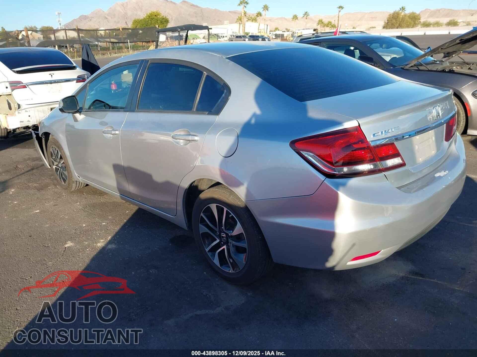 HONDA CIVIC 2013 - 2HGFB2F81DH511457