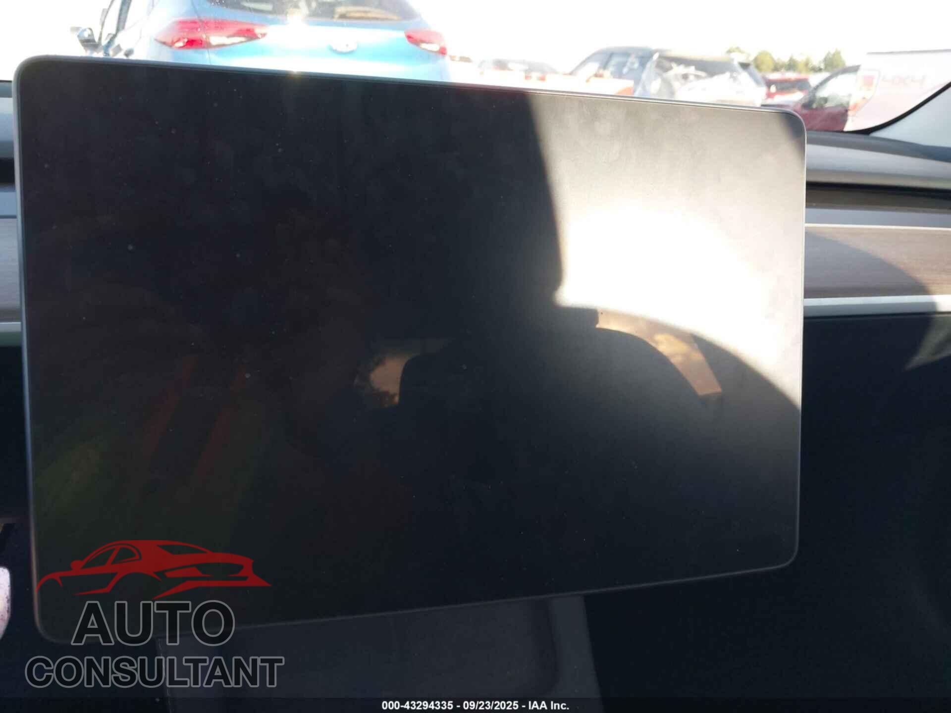 TESLA MODEL 3 2023 - 5YJ3E1EC2PF491559