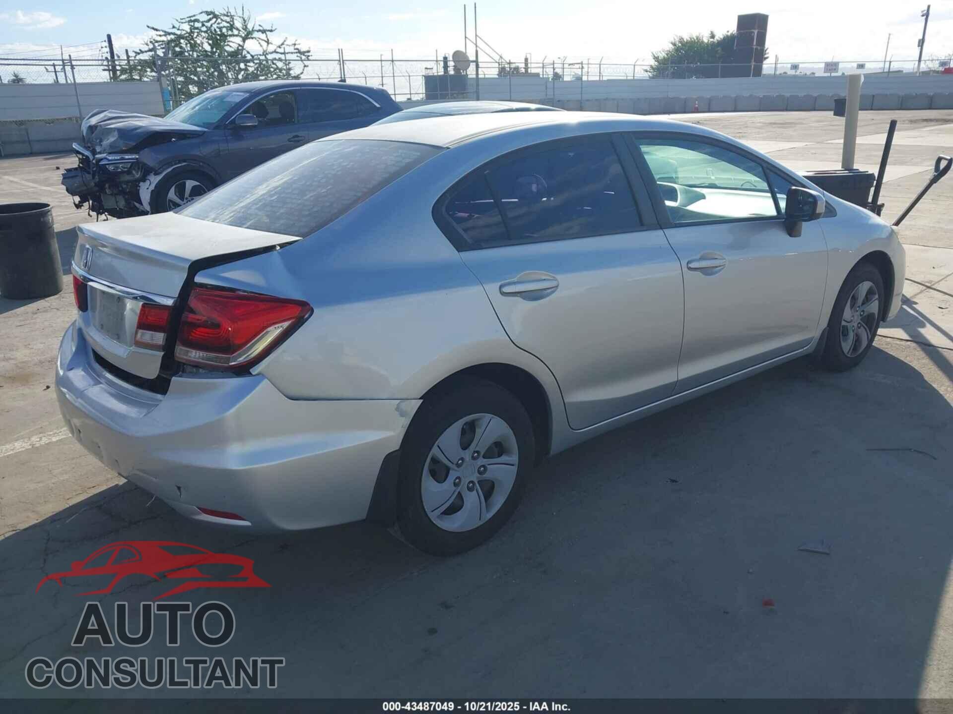 HONDA CIVIC 2013 - 19XFB2F59DE030310