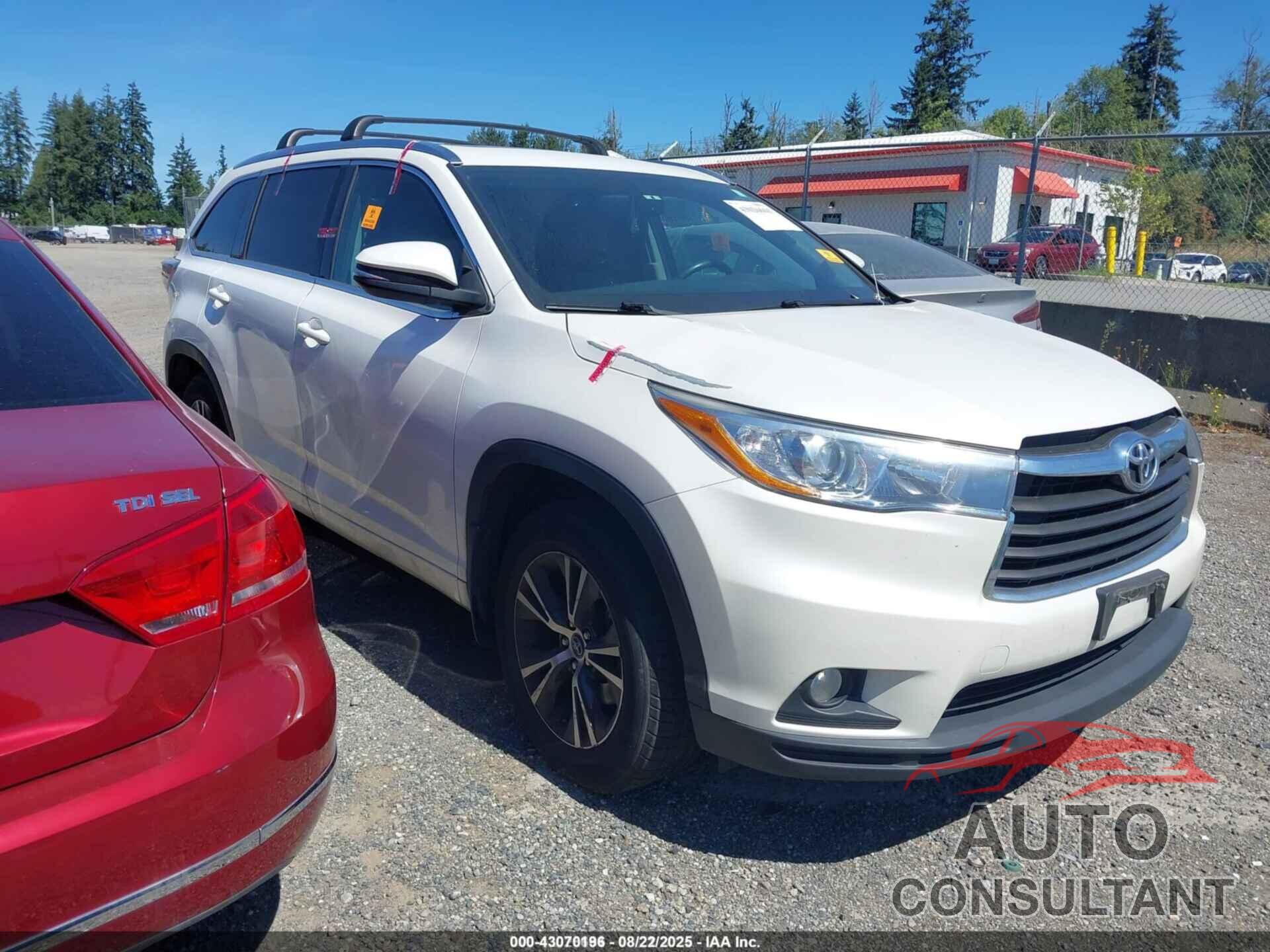 TOYOTA HIGHLANDER 2016 - 5TDJKRFH1GS313436