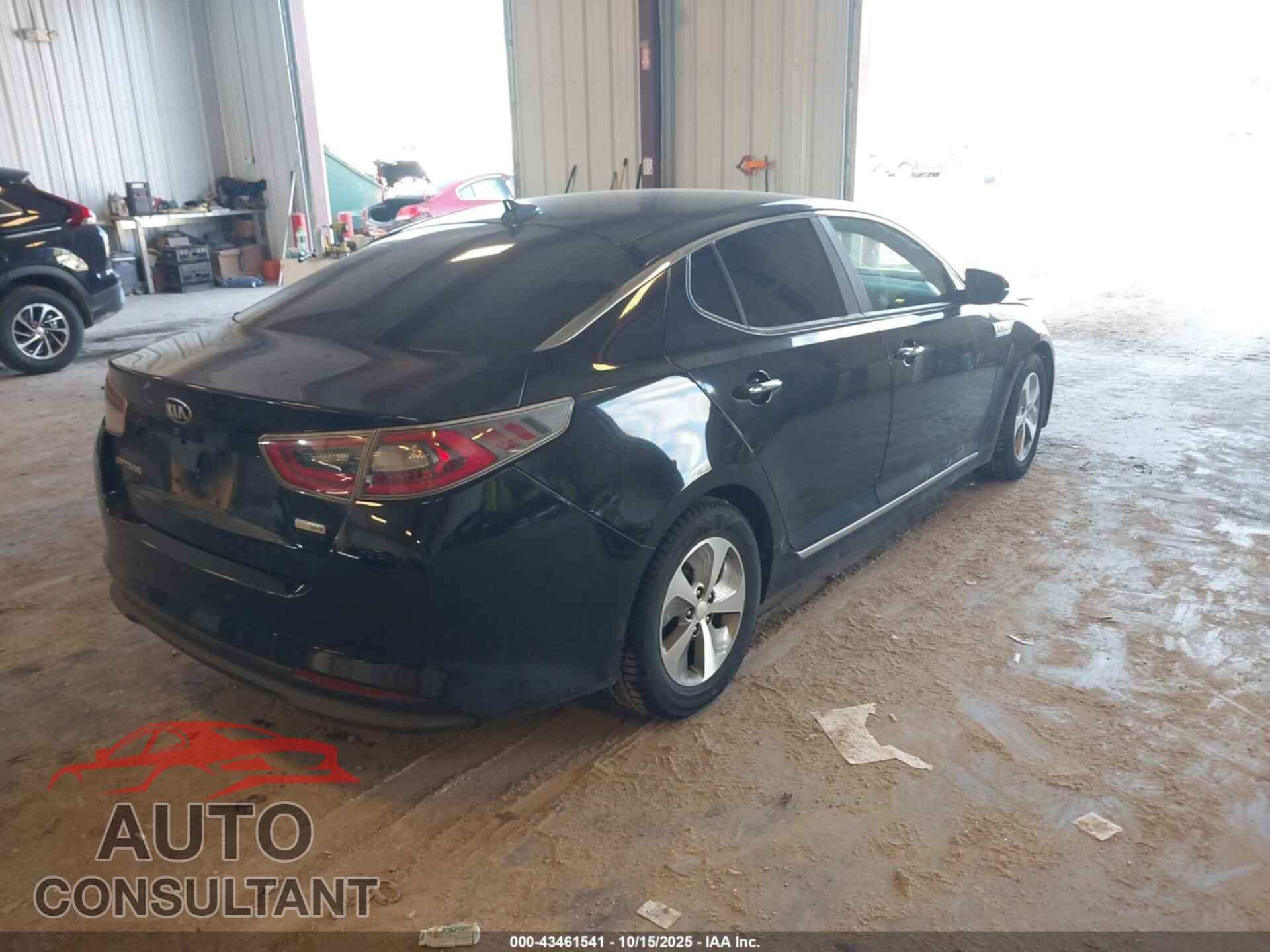 KIA OPTIMA HYBRID 2015 - KNAGM4AD5F5085230