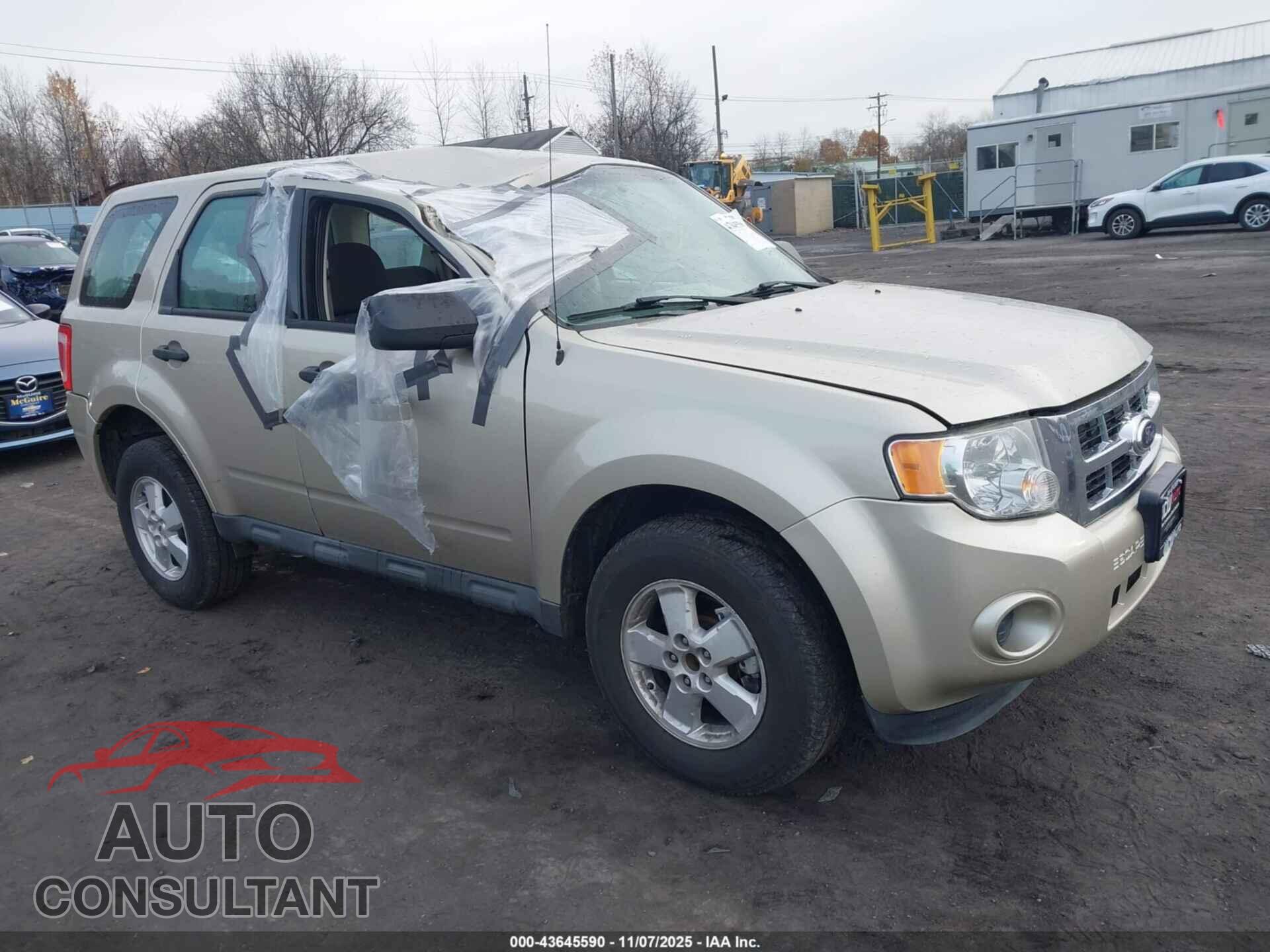 FORD ESCAPE 2010 - 1FMCU9C7XAKB40430
