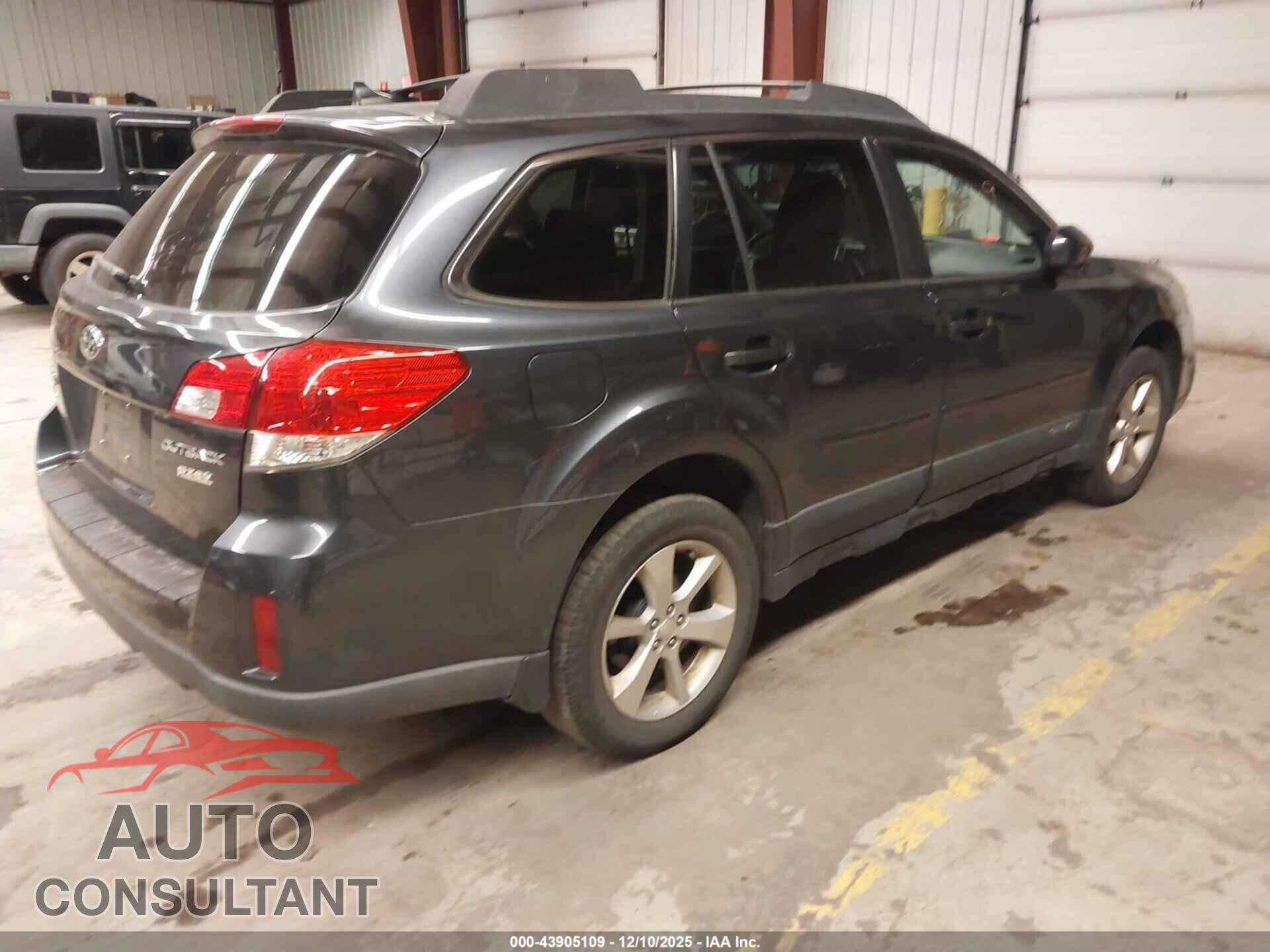 SUBARU OUTBACK 2013 - 4S4BRBKC7D3214548