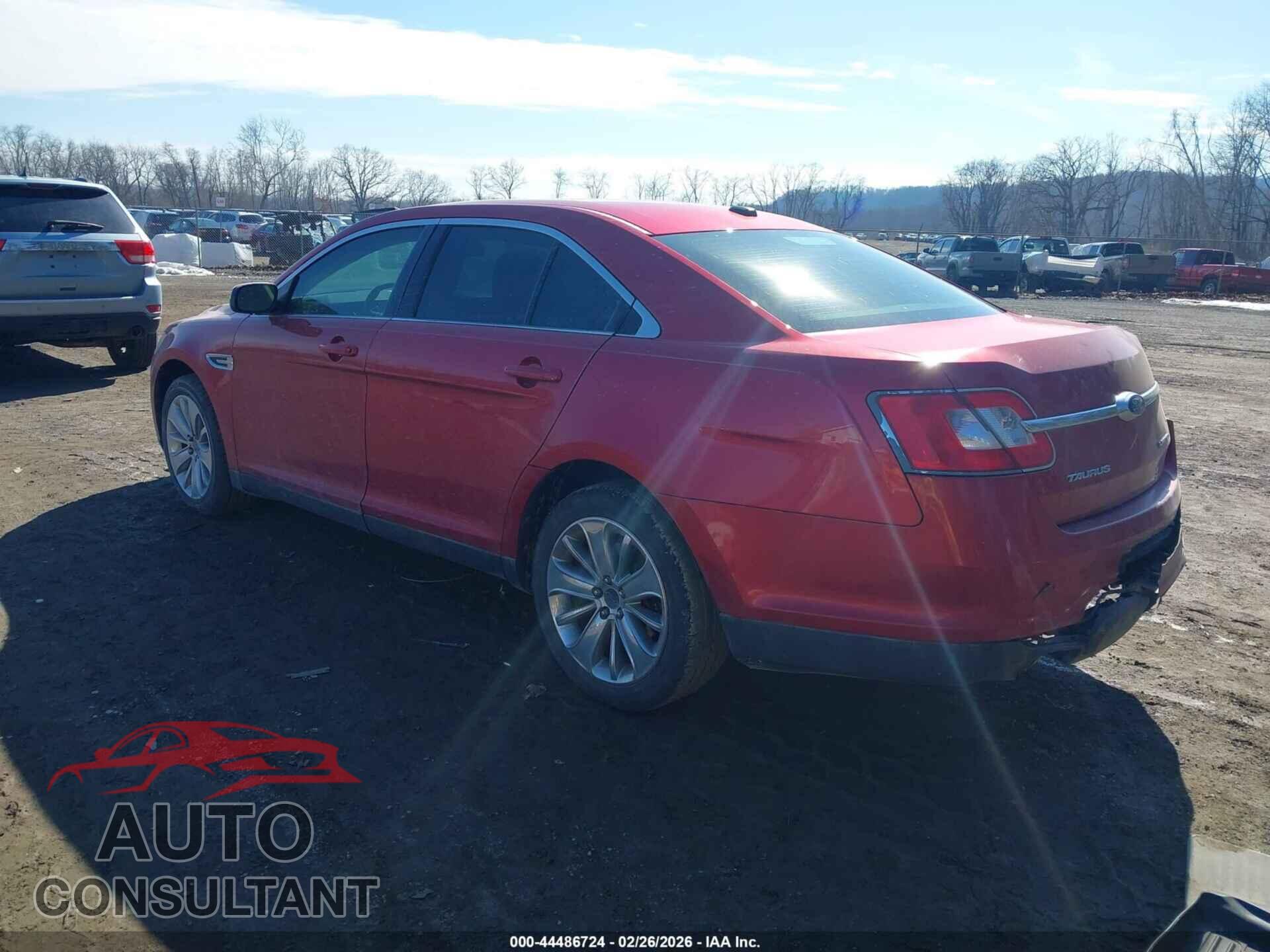 FORD TAURUS 2011 - 1FAHP2FW7BG114230