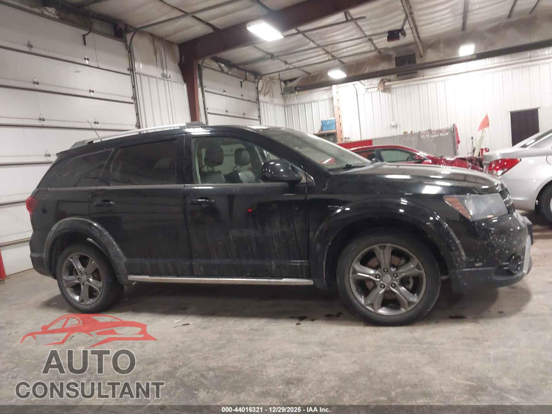 DODGE JOURNEY 2017 - 3C4PDCGGXHT522978